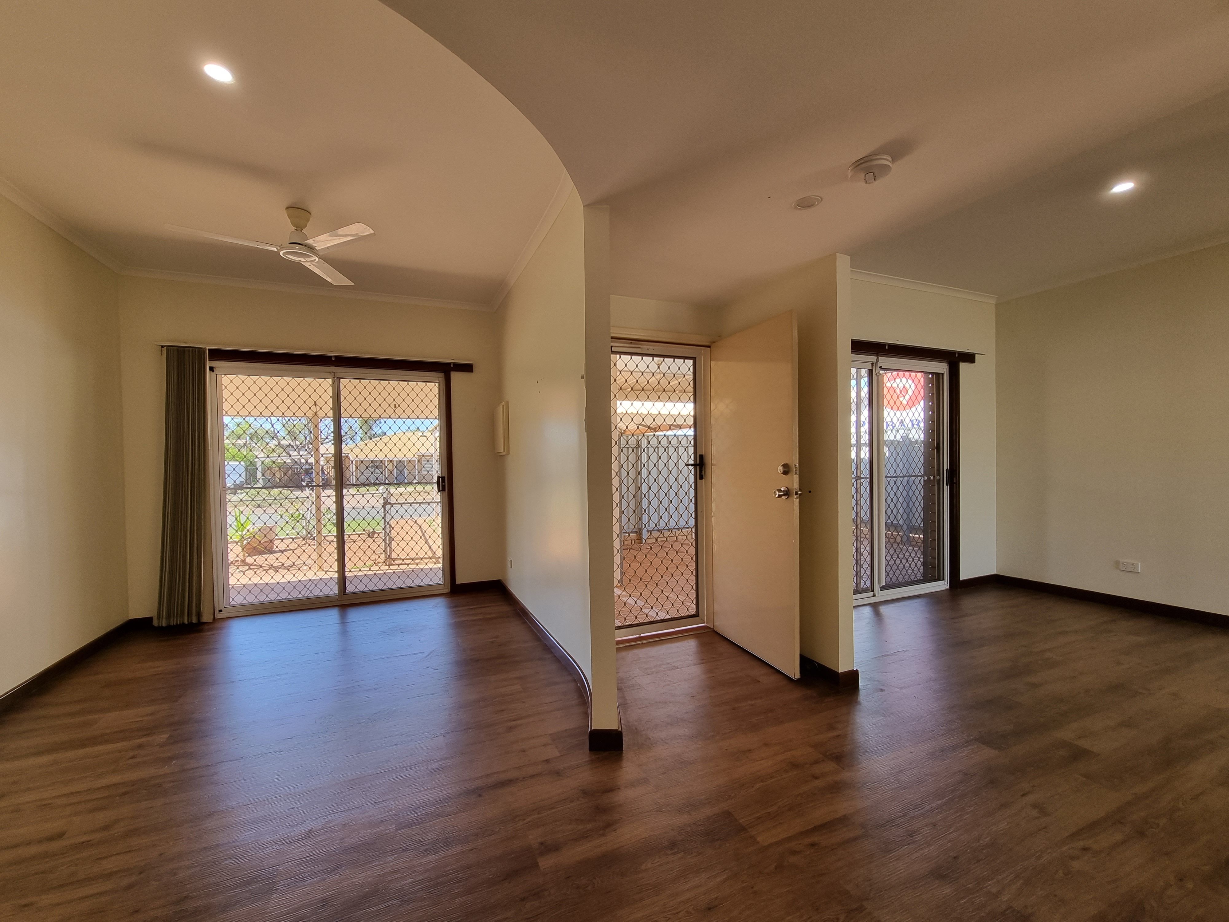 16 Stanbridge Way, Millars Well, WA 6714