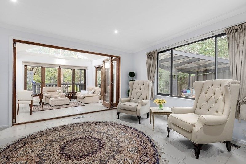 4 Roxby Close, Eltham, VIC 3095