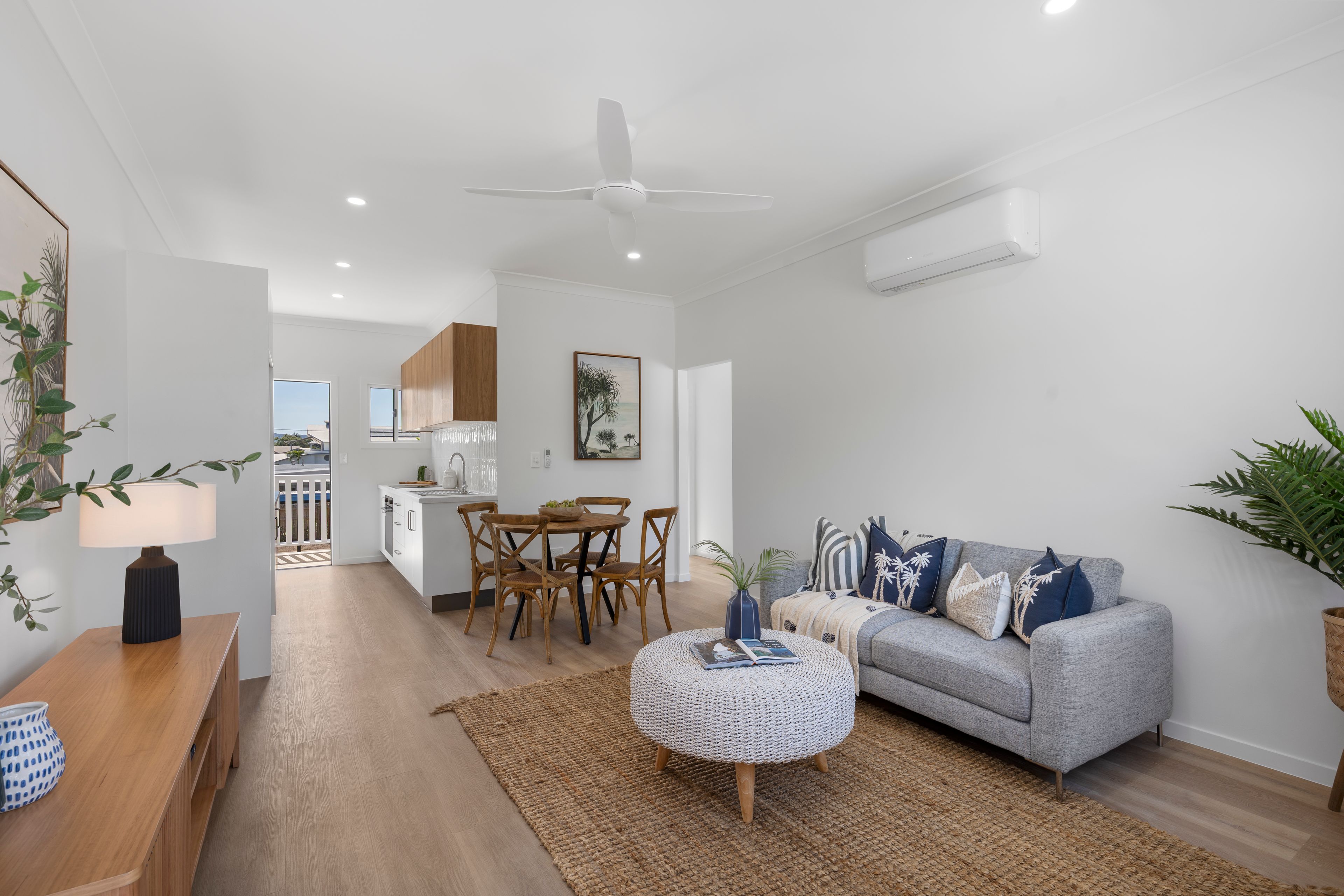 7 Falcon Street, Rowes Bay, QLD 4810