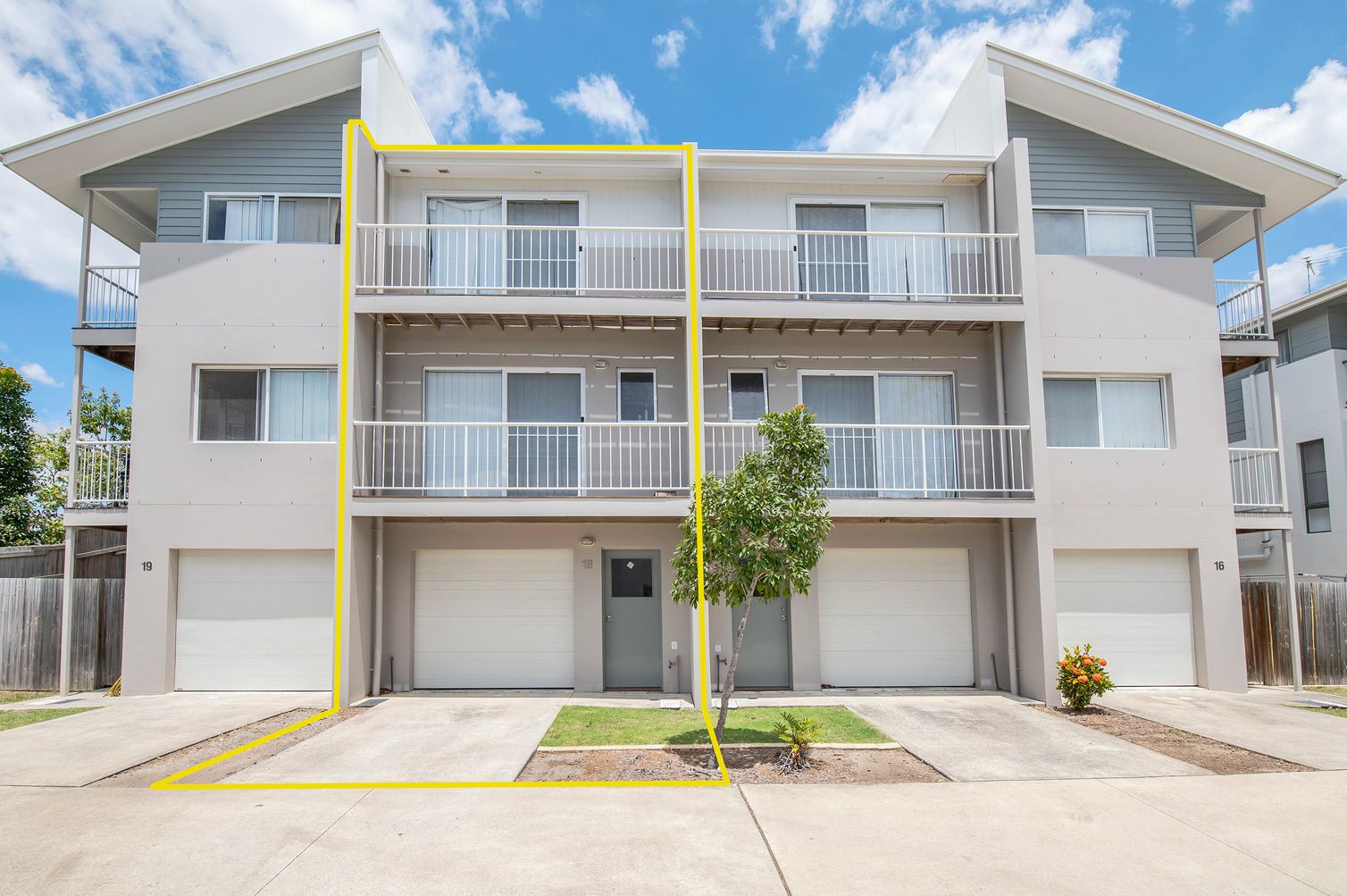 45 Christopher Street, Pimpama QLD 4209