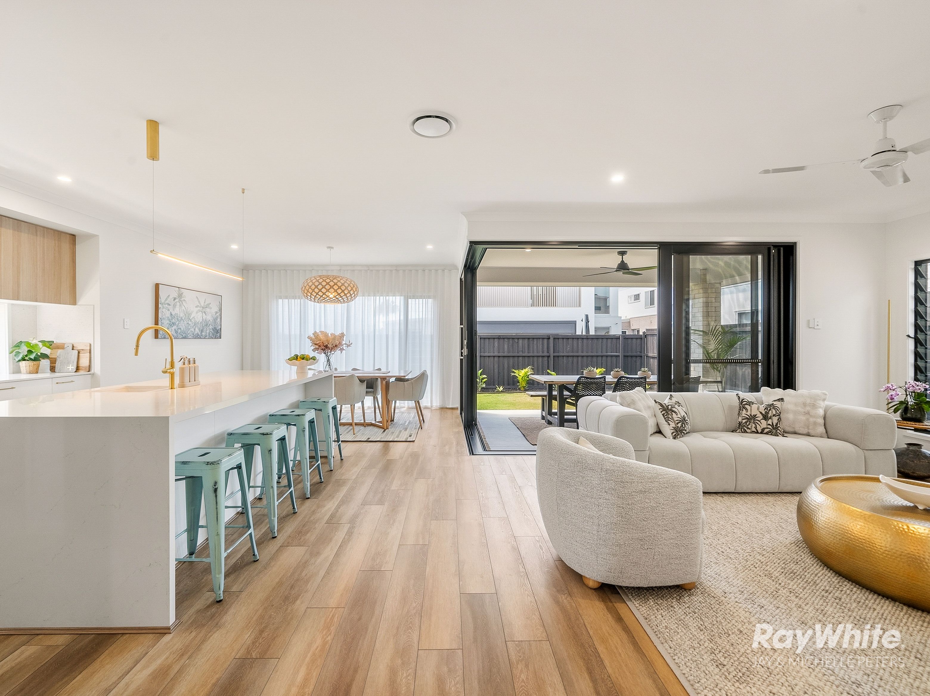 77A Morna Street, Newport, QLD 4020