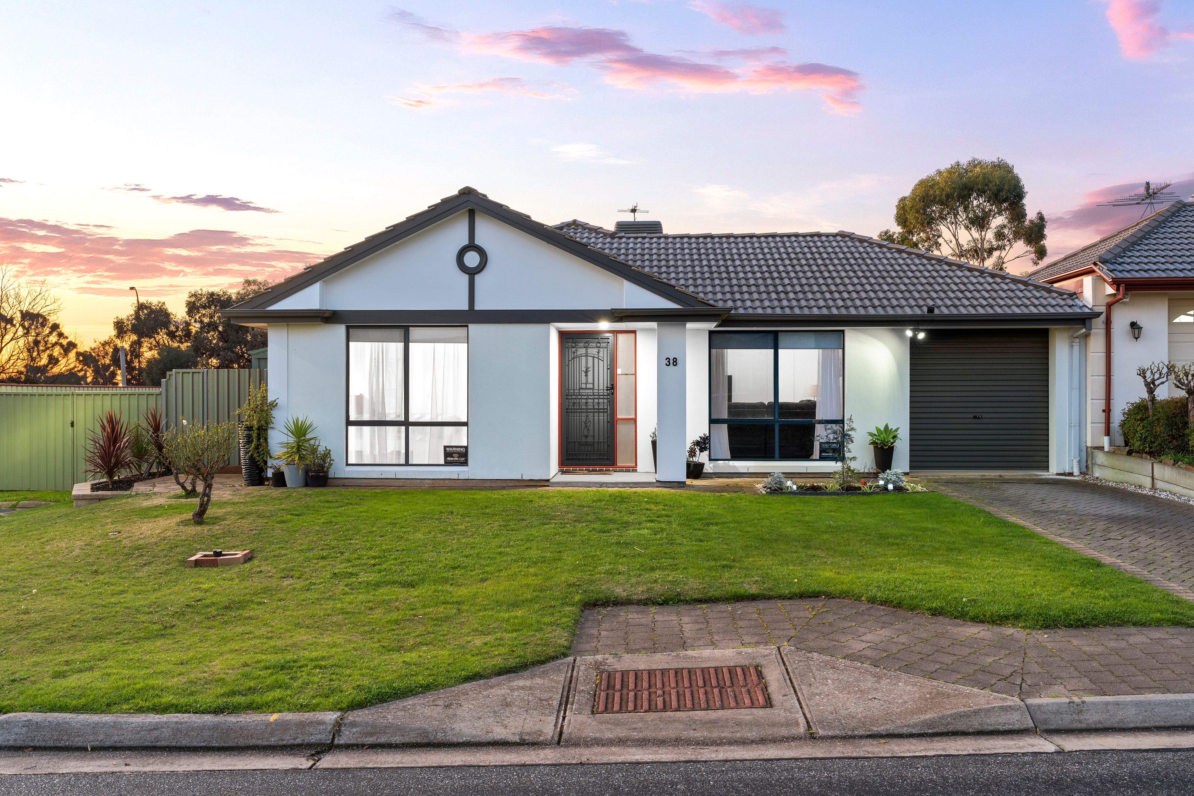 38 Martindale Place, Walkley Heights, SA 5098 Sold House Ray White