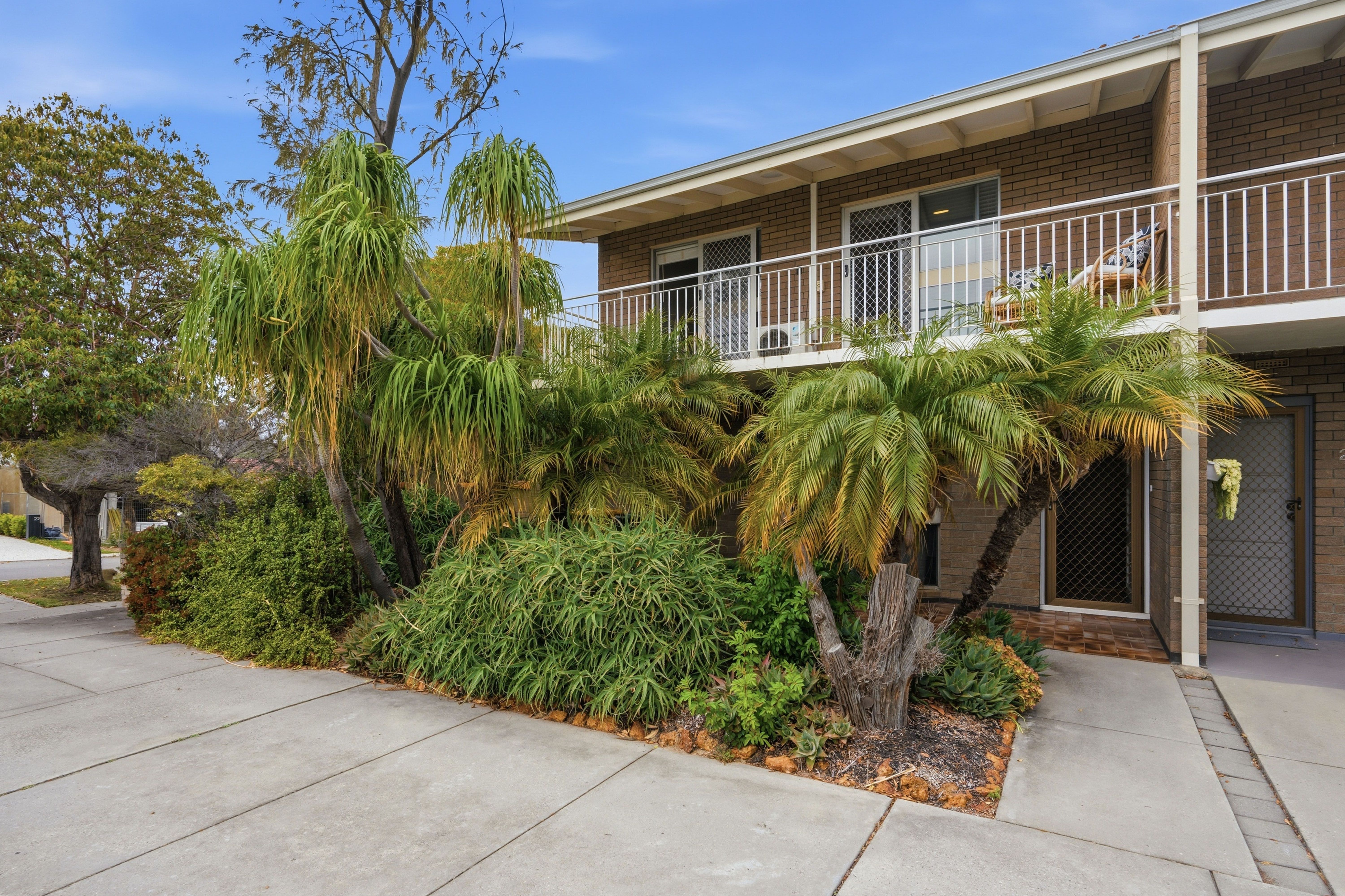 1/21 Lockhart Street — photo 17 of 20