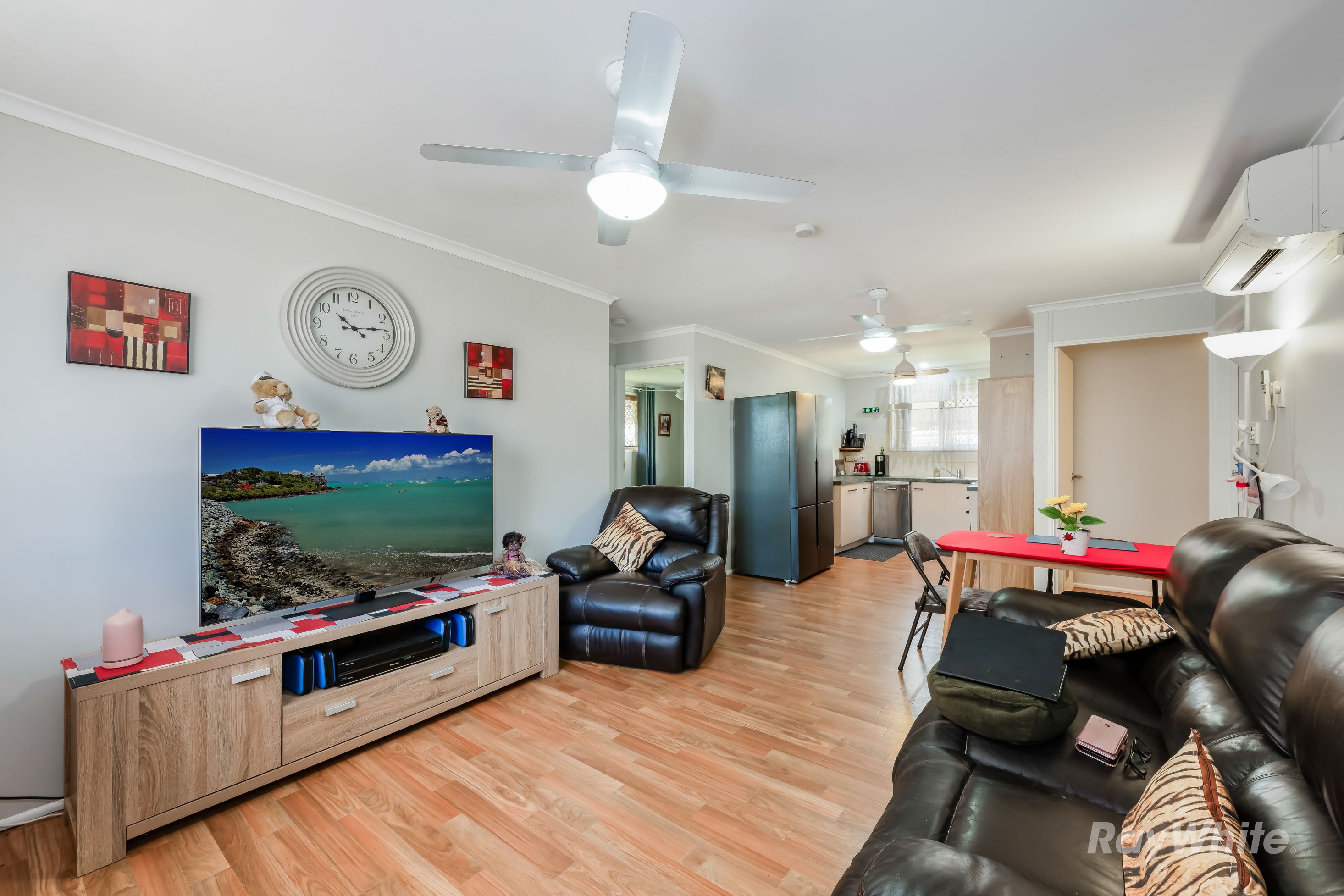 1/2 Bells Road, Avenell Heights, QLD 4670