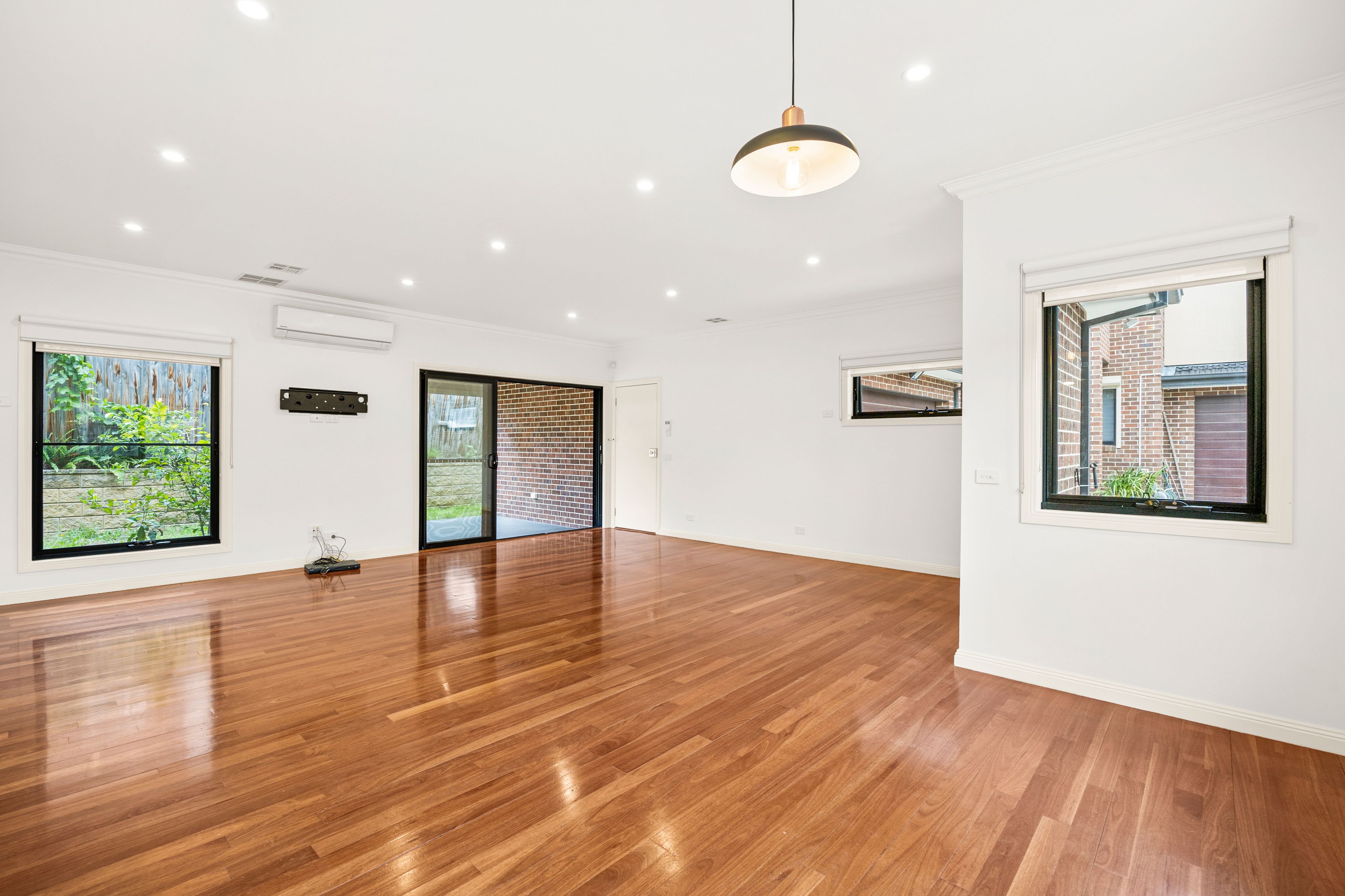 1/1 Garrisson Drive, Glen Waverley, VIC 3150