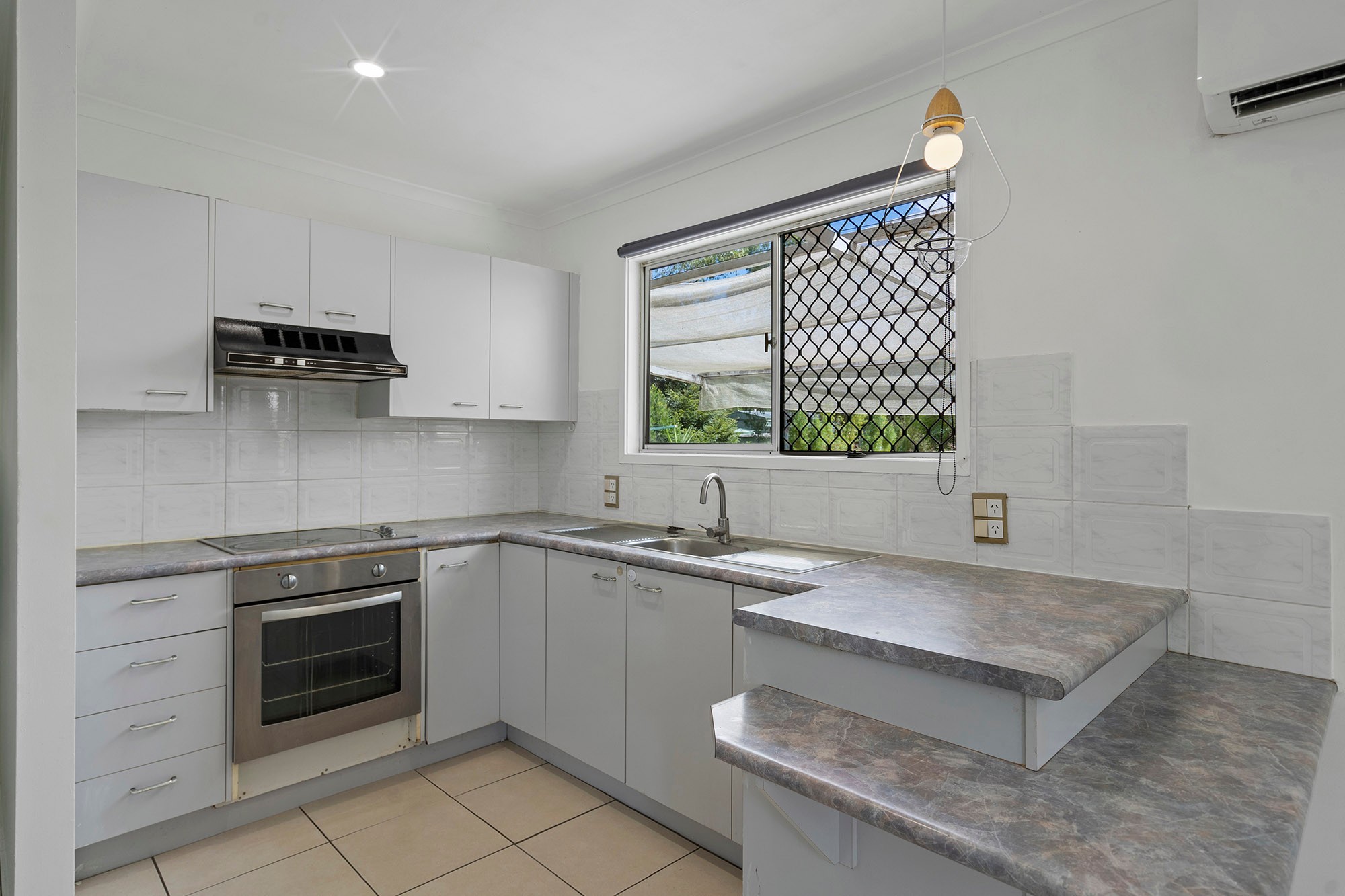 281 Esky Road, Pallara, QLD 4110