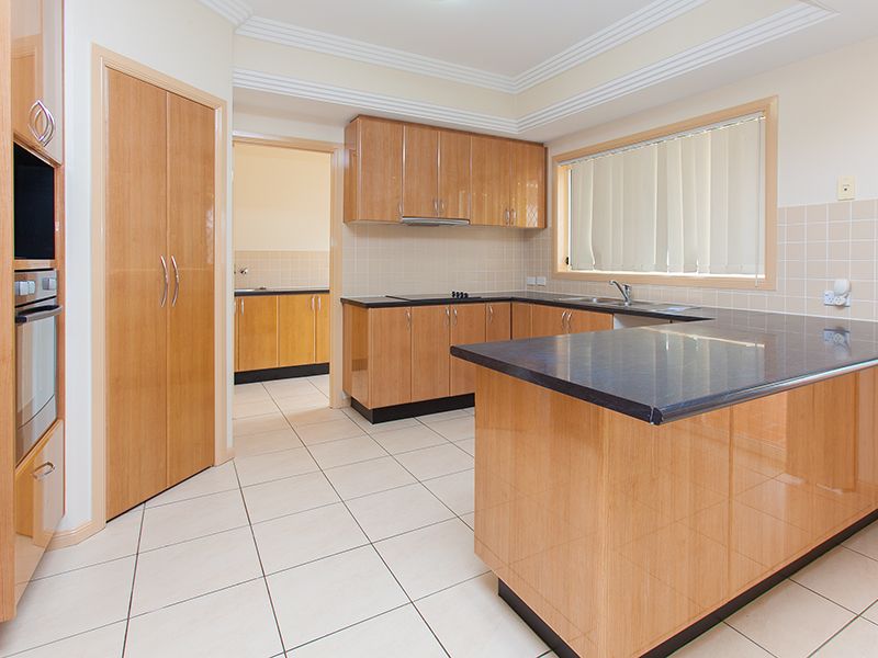 7 Joffre Place, Forest Lake, QLD 4078
