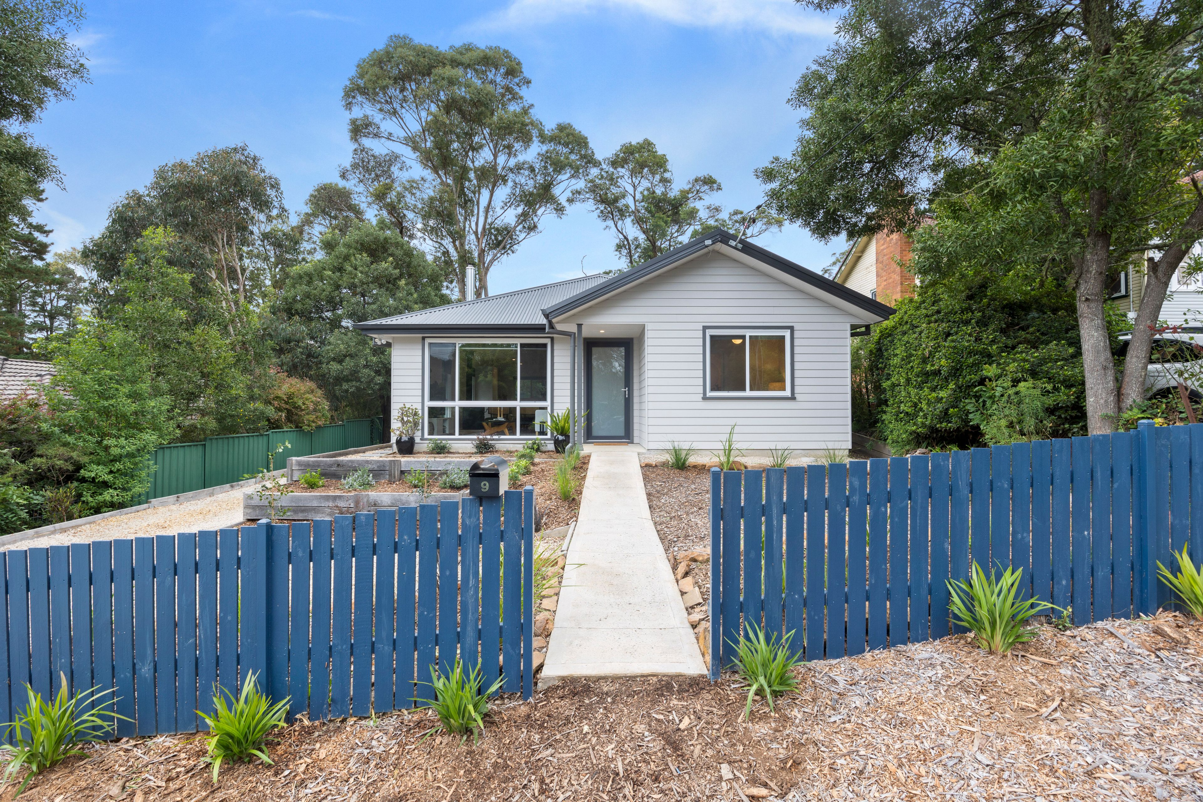 9 Irvine Avenue, Blackheath NSW 2785