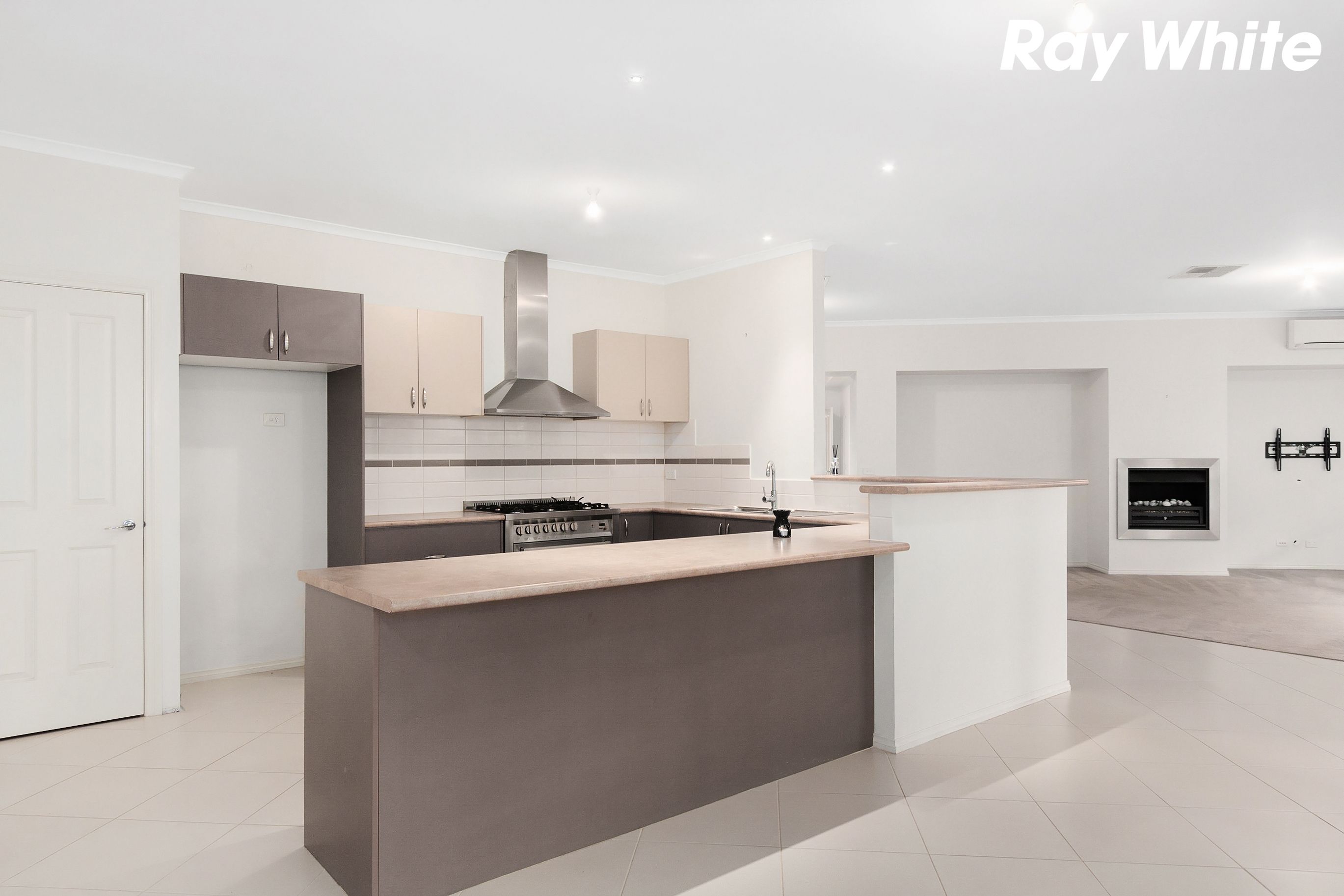 23 Lavender Avenue, Pakenham, VIC 3810