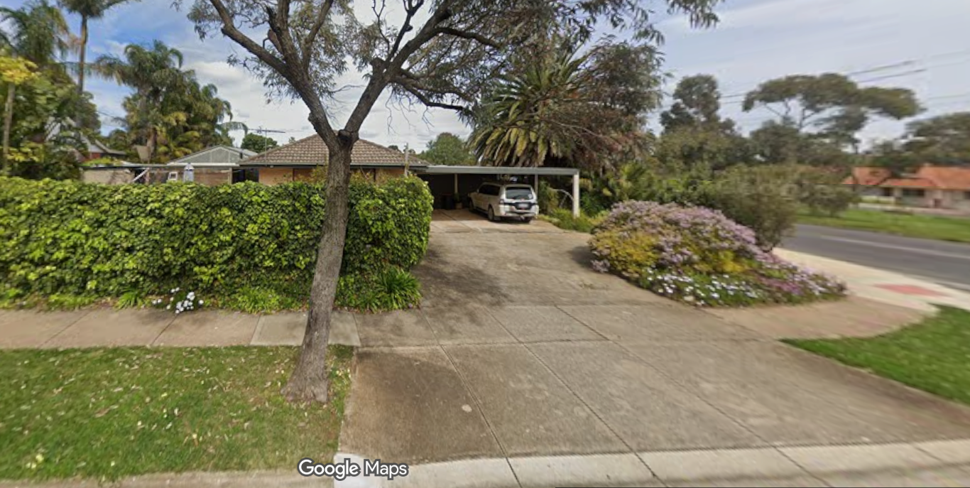 2 David Crescent , Christie Downs SA 5164