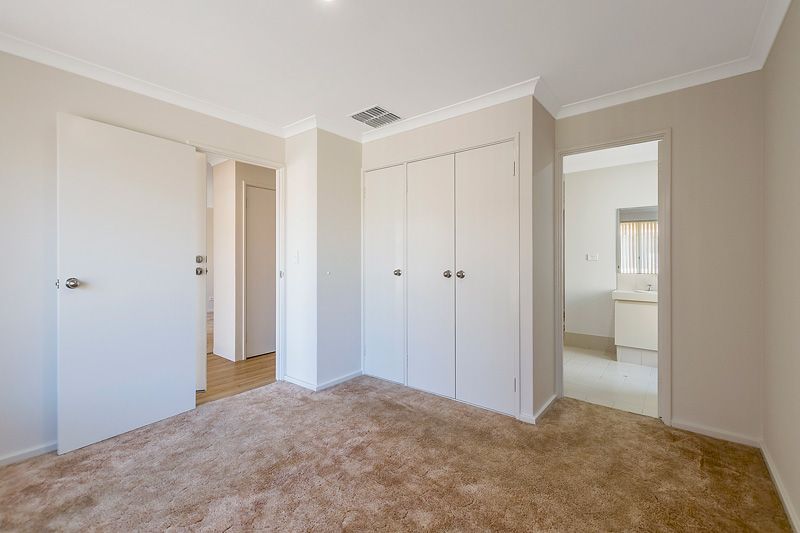 4/14 McNicholl Street — photo 14 of 19