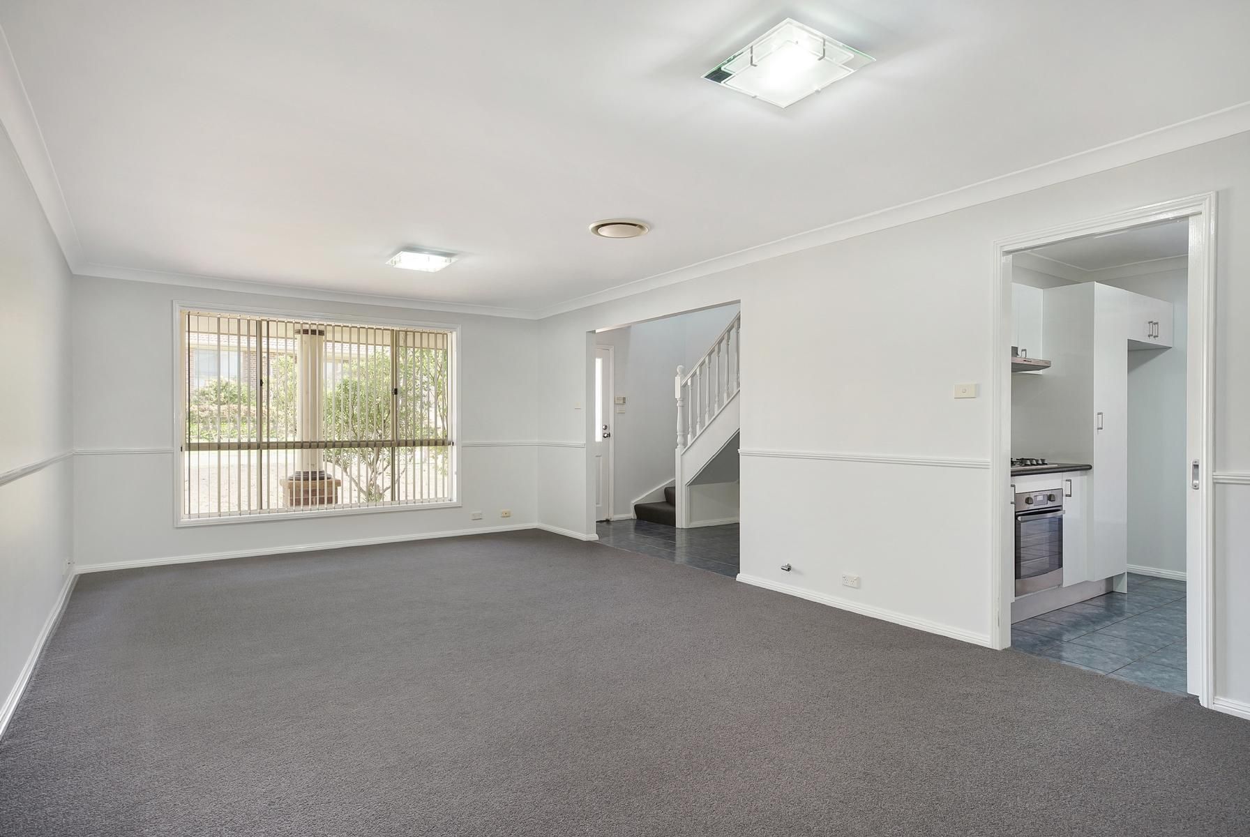 14 Coco Drive, Glenmore Park, NSW 2745