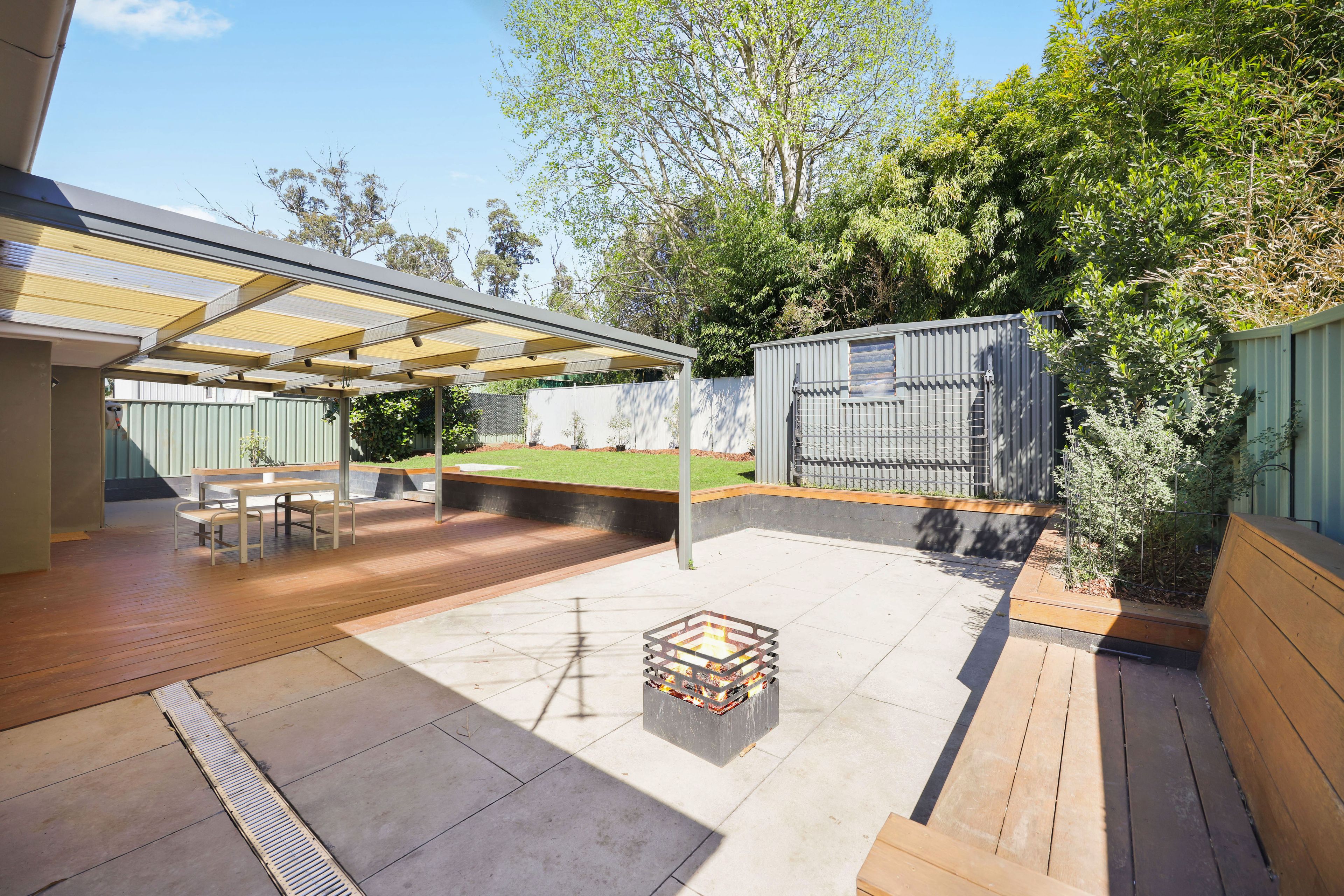 24 Banksia Street — photo 9 of 12