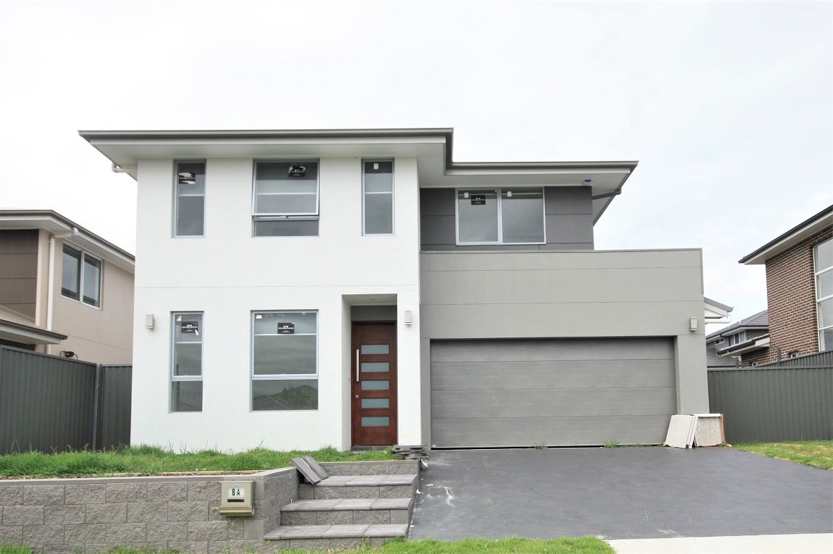 8A Goss Loop, Oran Park, NSW 2570