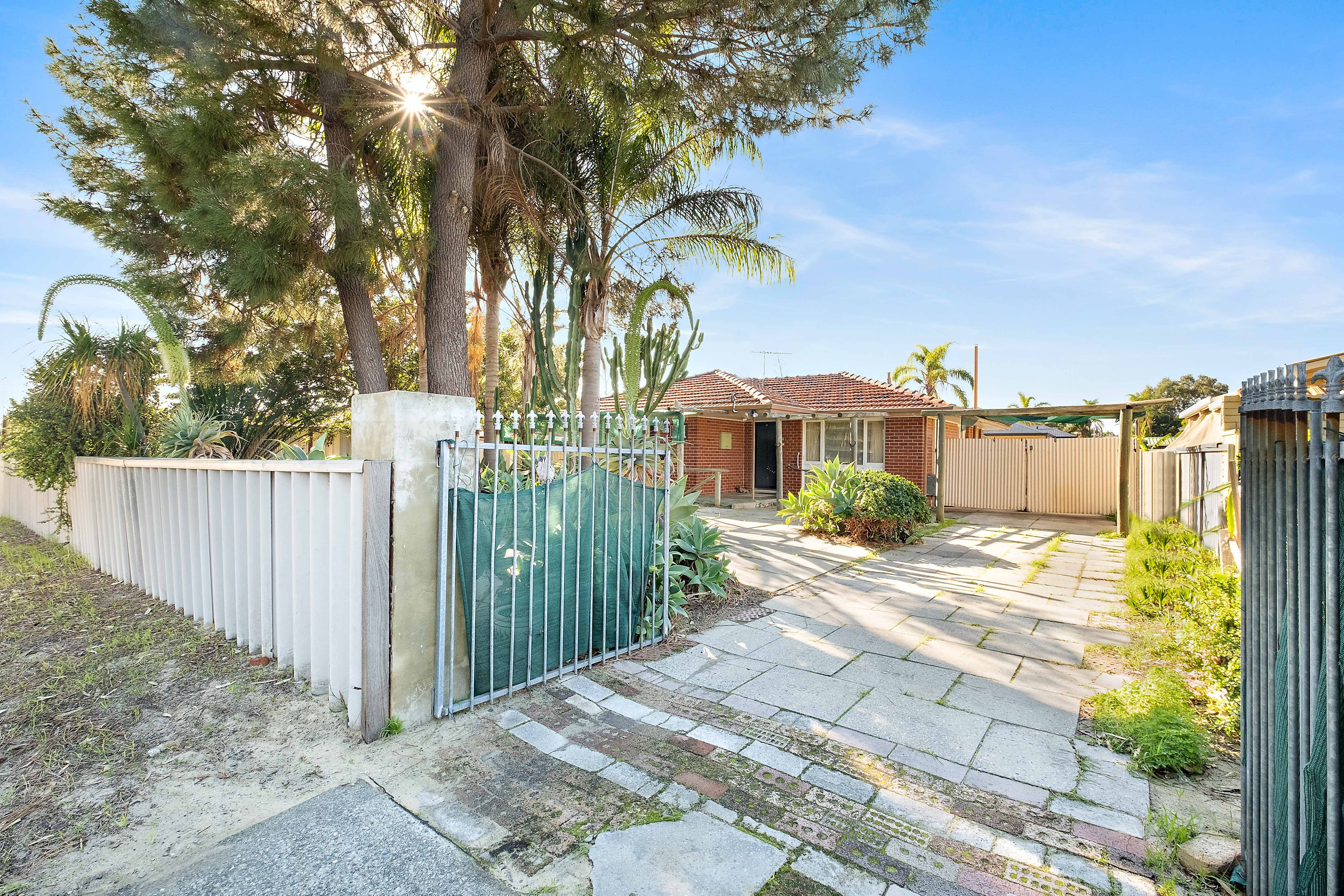 124 Mirrabooka Avenue, Koondoola WA 6064