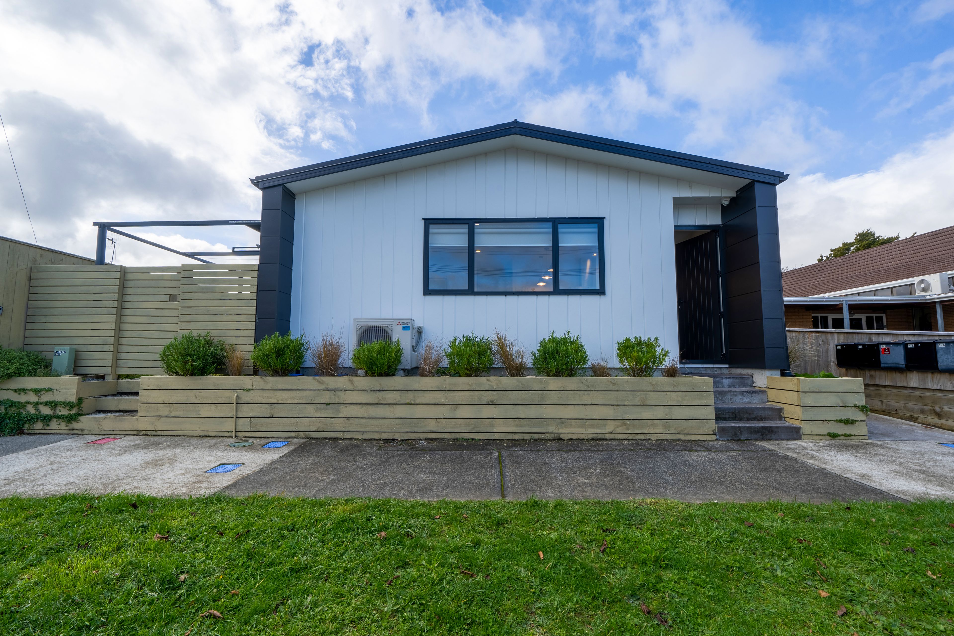 1/6 Exchange Street, Ebdentown, Upper Hutt City