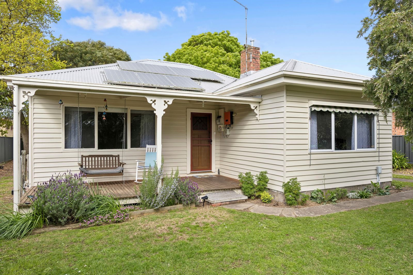 22 Sinclair Street — photo from Ray White Colac