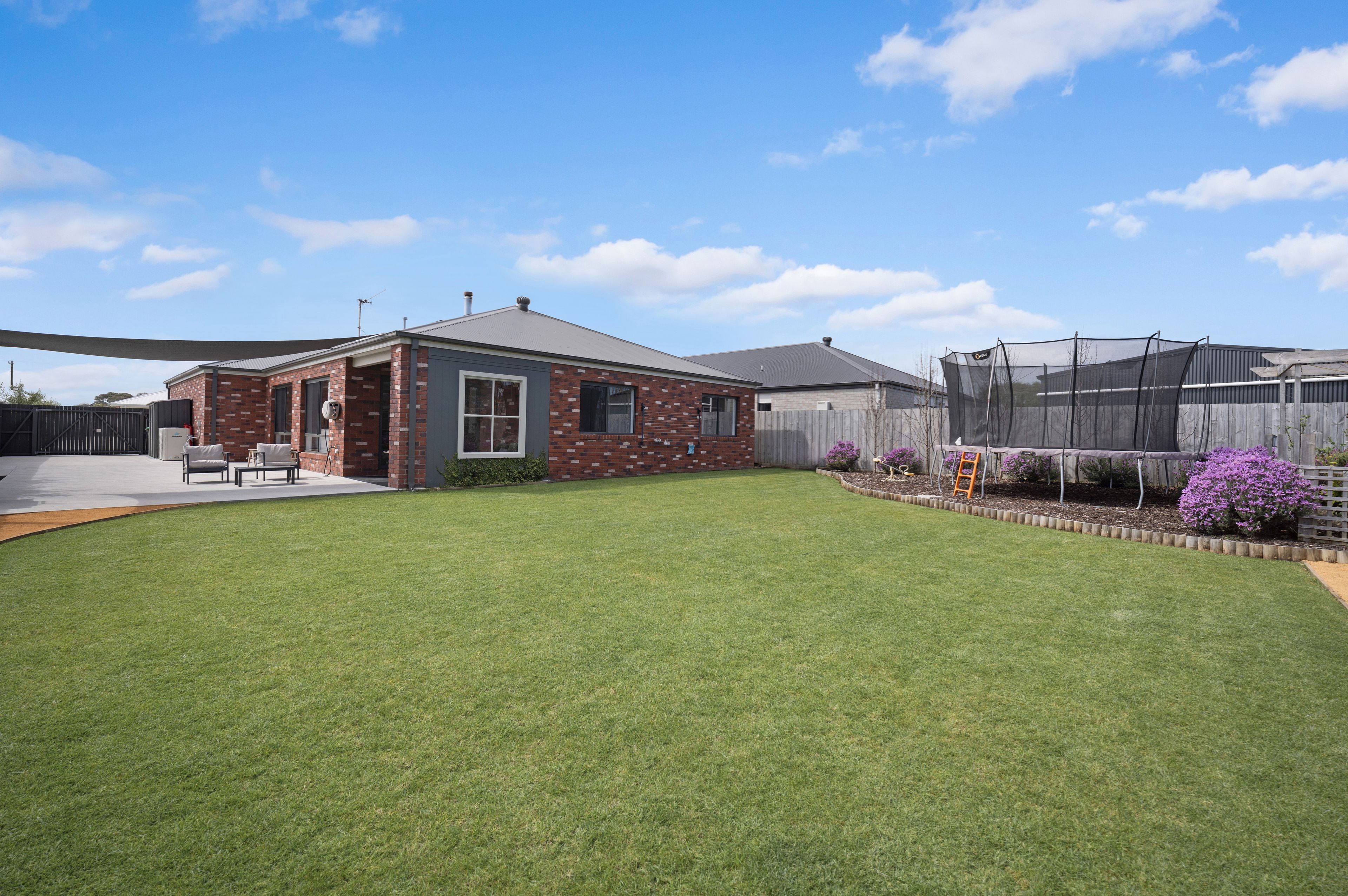9 Stewart Court — photo 14 of 16