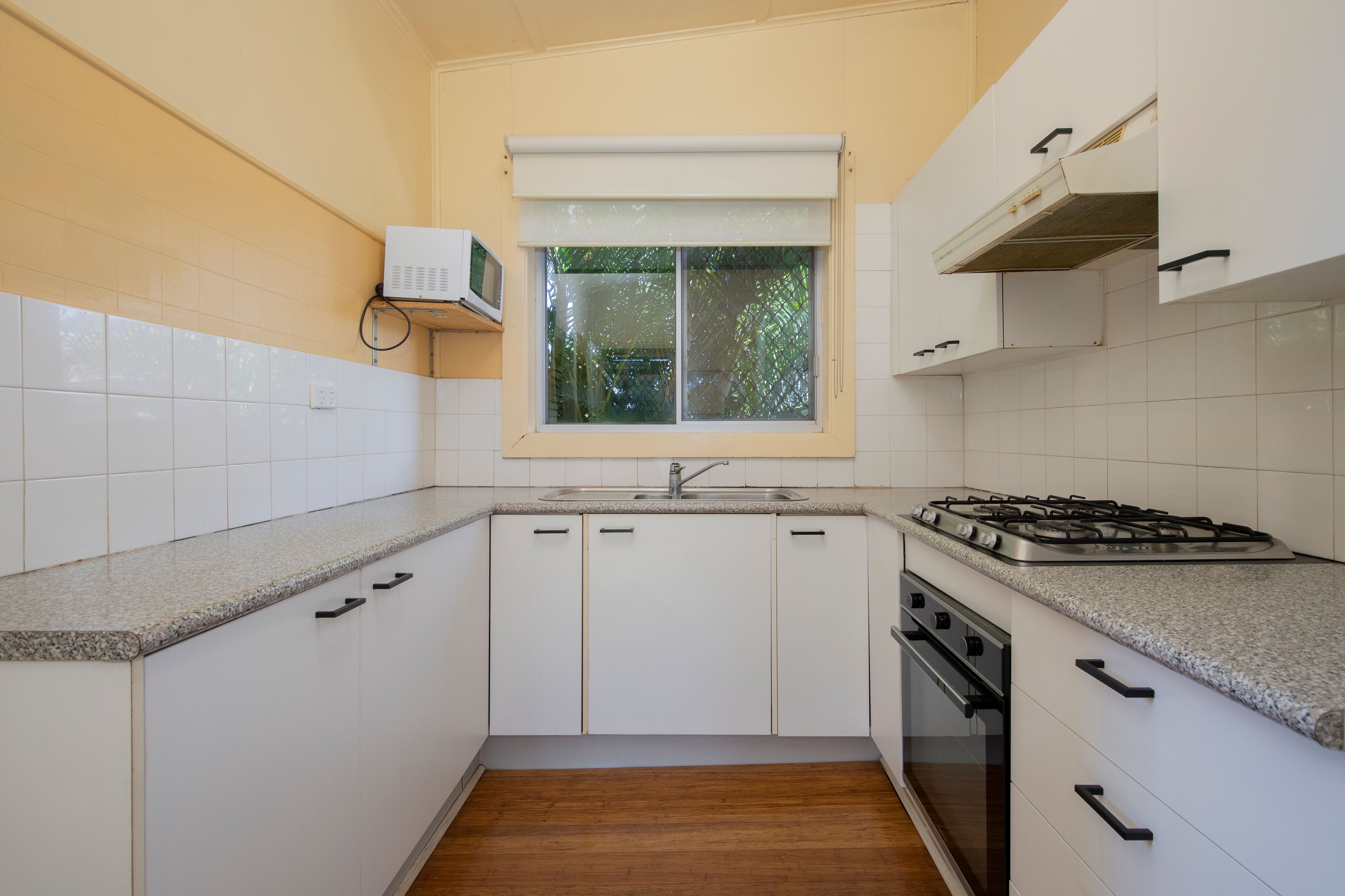 19 Omara Street — photo 7 of 14