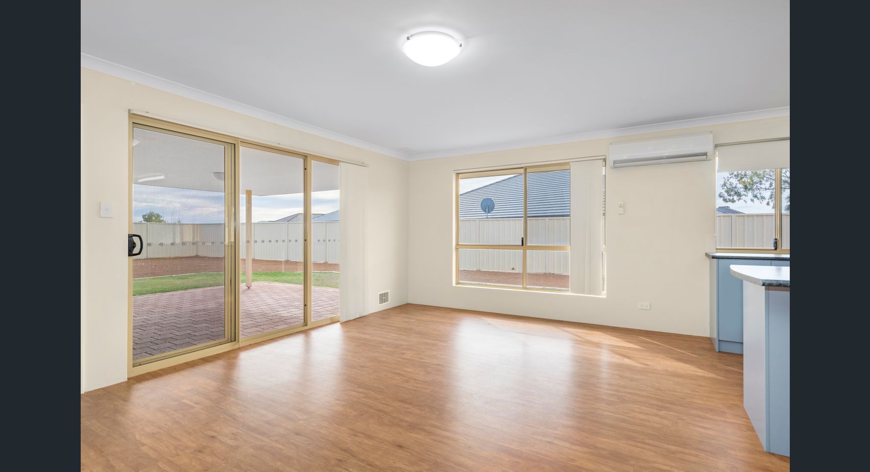 55 Columbus Boulevard, Wandina, WA 6530