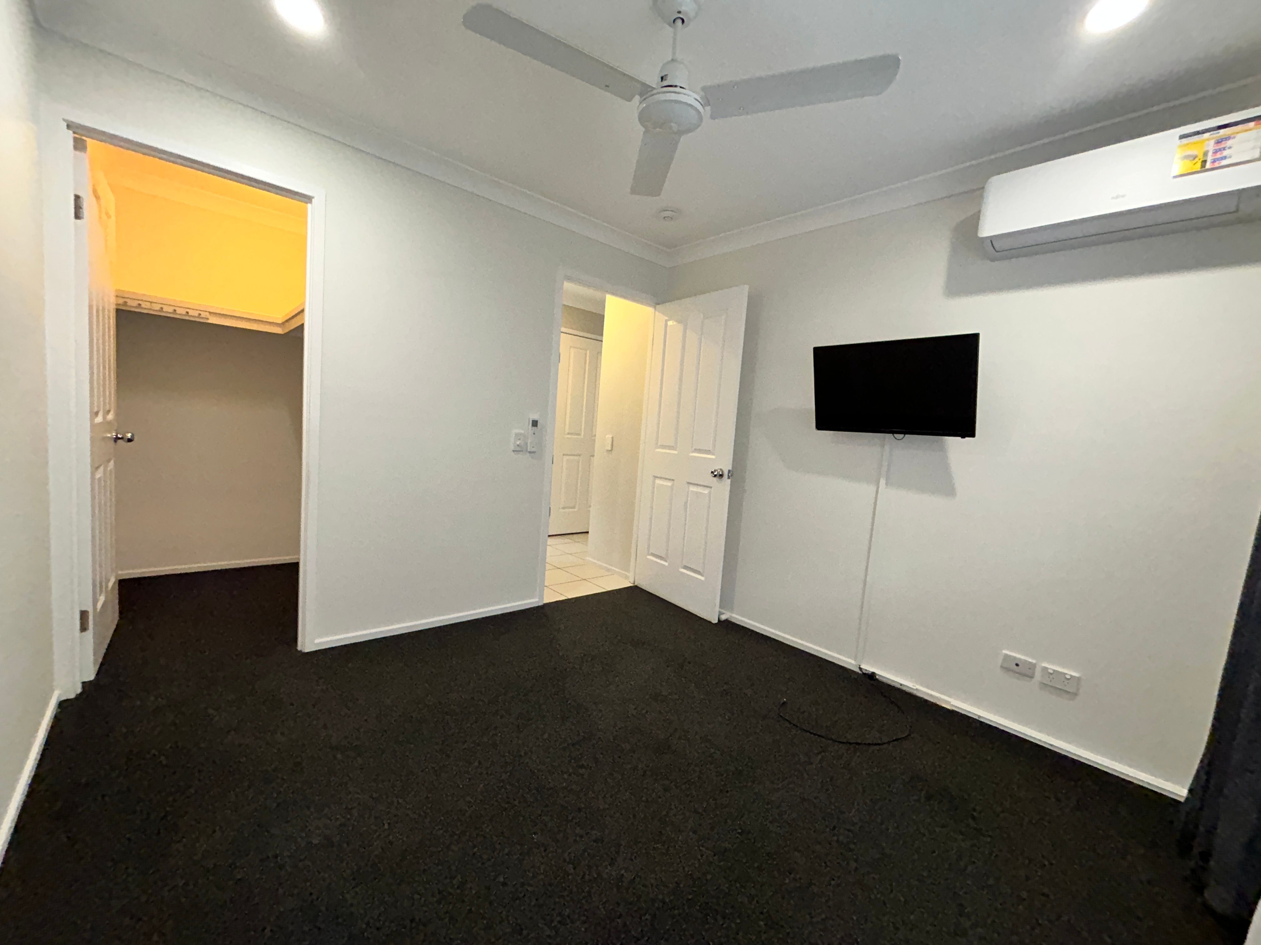 73 Hollywood Avenue — photo 19 of 30