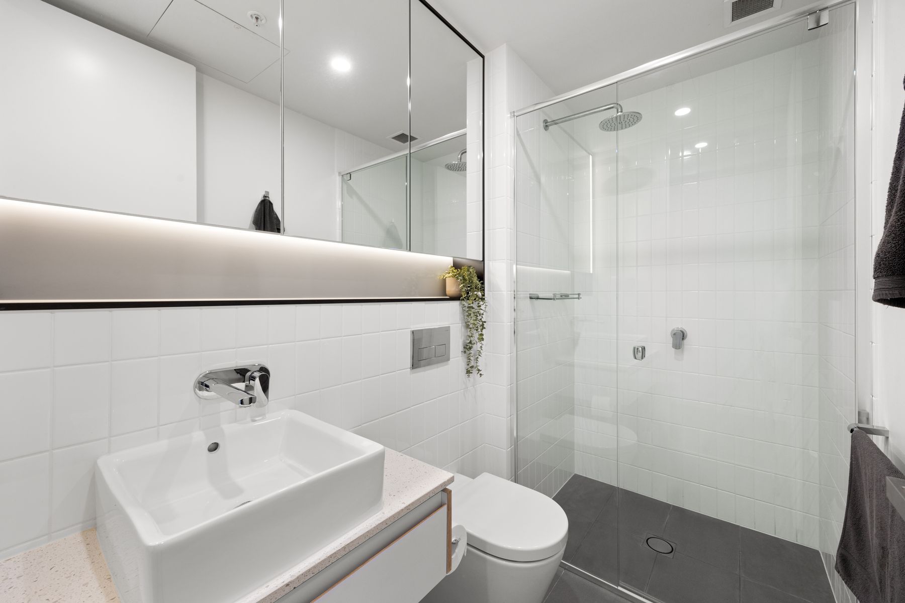 1401/29 Angas Street — photo 15 of 25