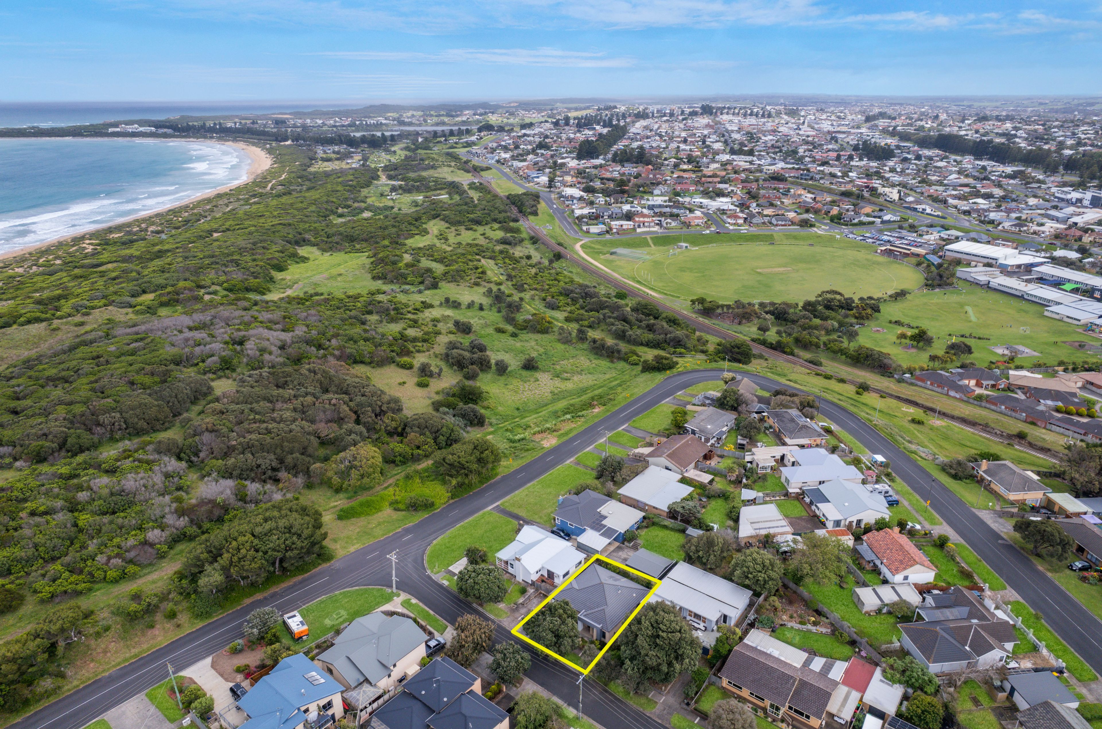 11 Elizabeth Street, Warrnambool, VIC 3280