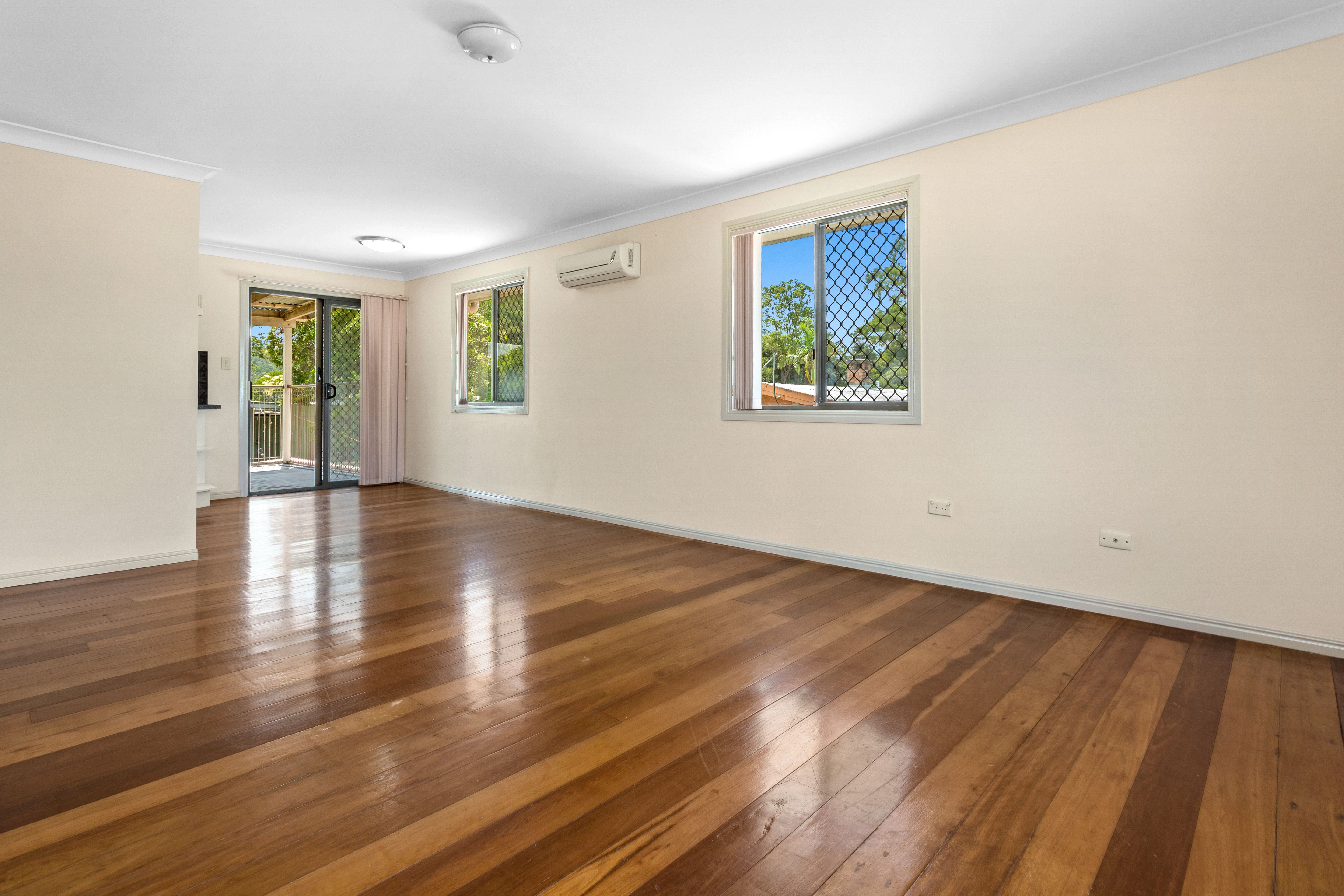 8 Shane Street, Shailer Park, QLD 4128
