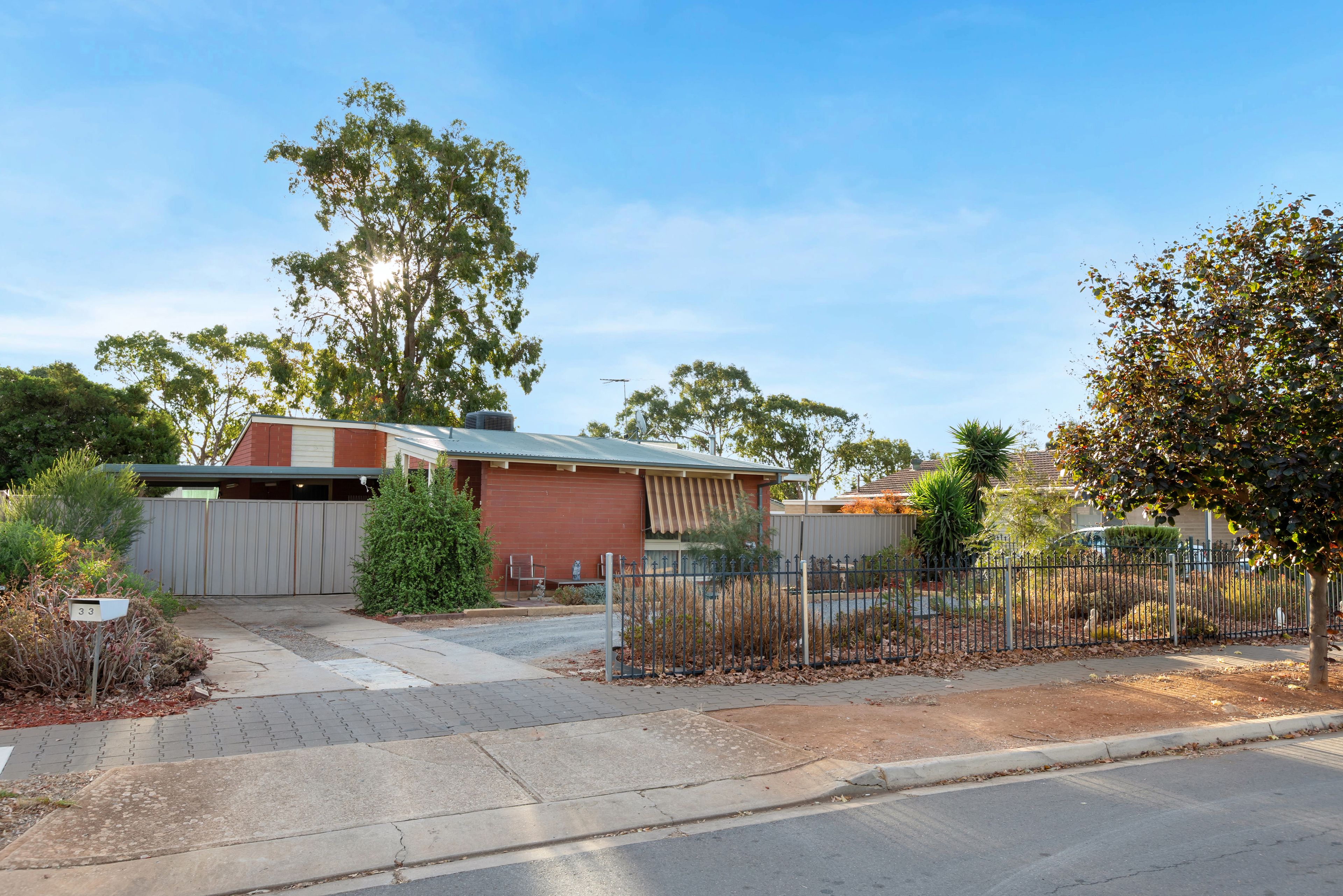 33 Koongarra Crescent, Munno Para SA 5115