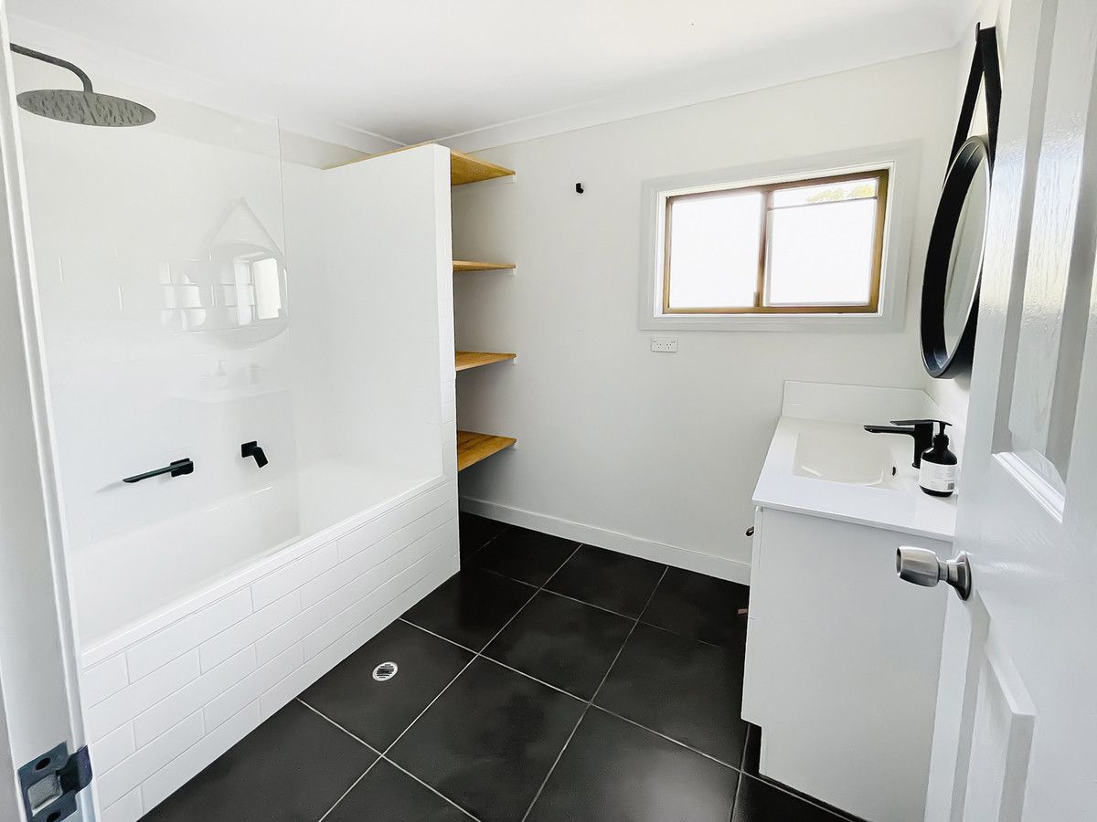 27/7 Nothling Street — photo 5 of 10