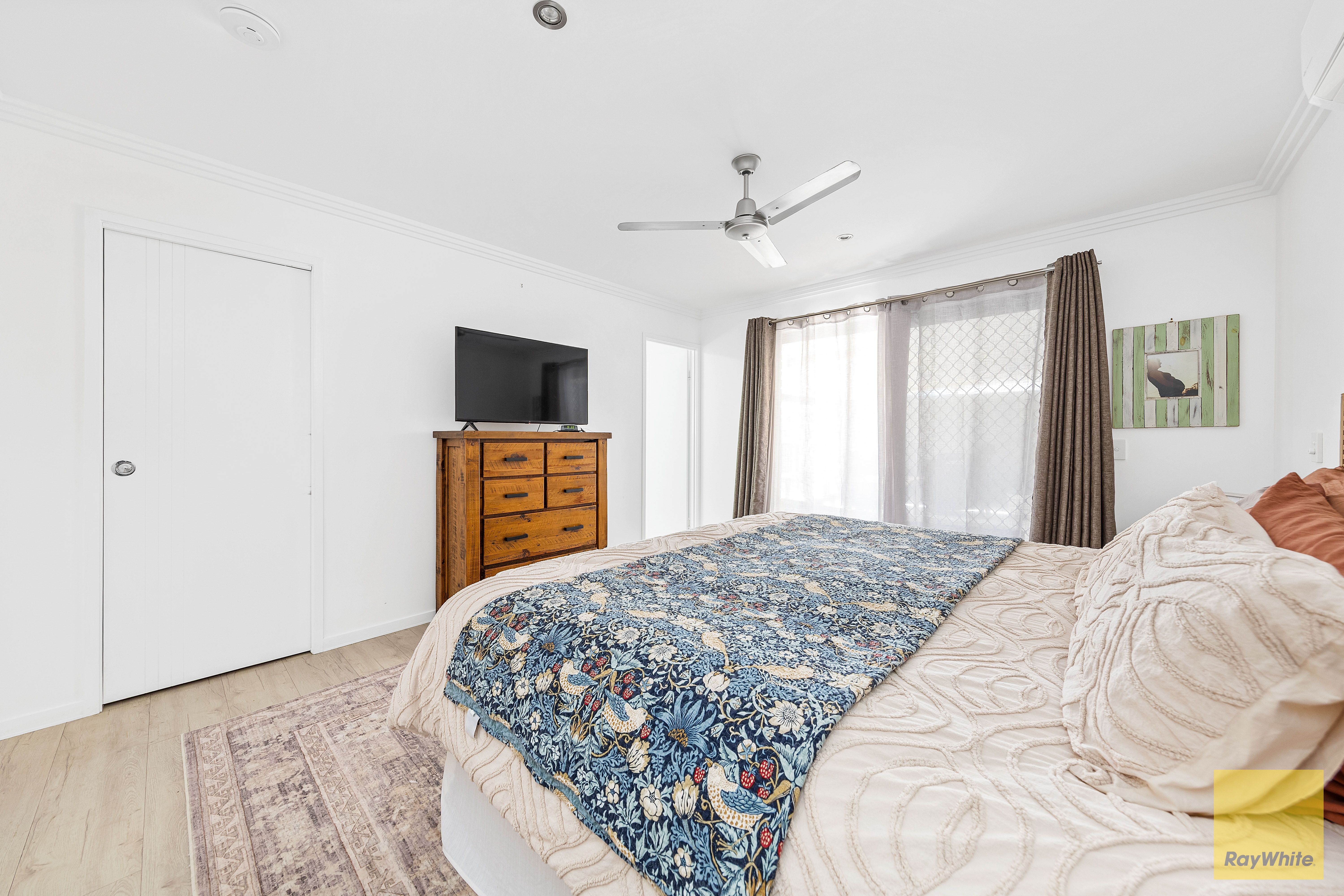 11 Canterbury Road — photo 10 of 25