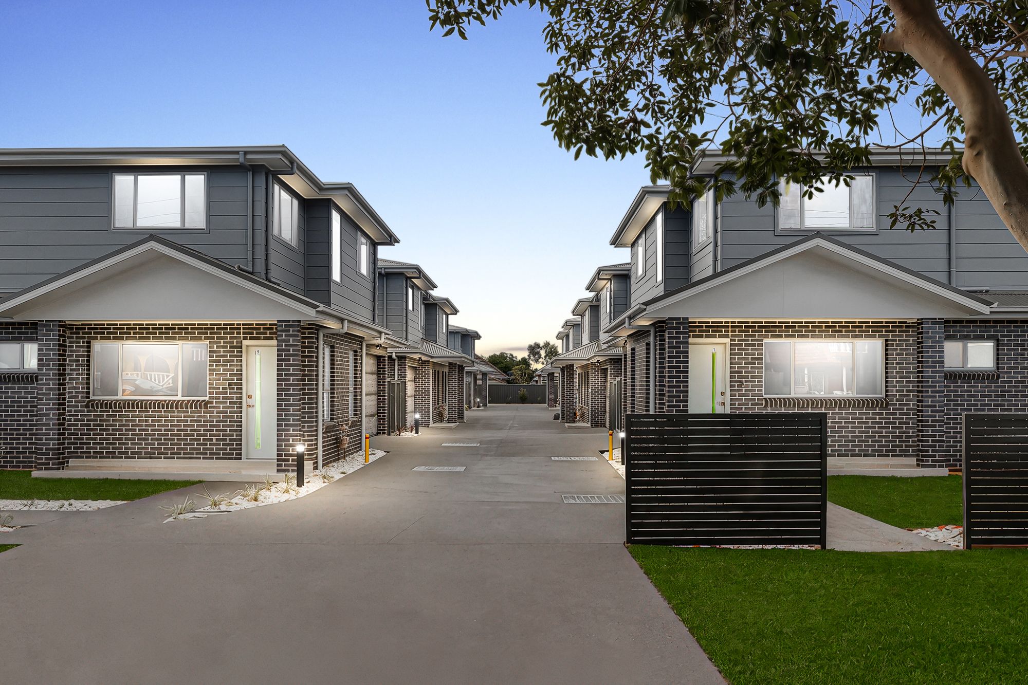 1-9/83-85 Canberra Street — photo 3 of 18