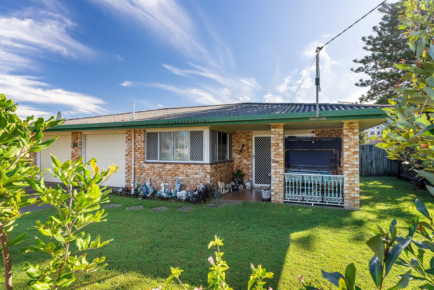 15 Yaringa Avenue, Buddina QLD 4575
