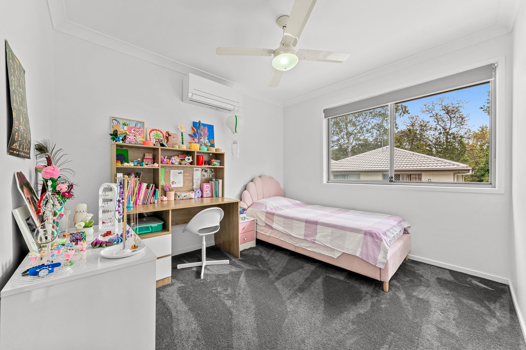 40/2311 Logan Road — photo 10 of 18
