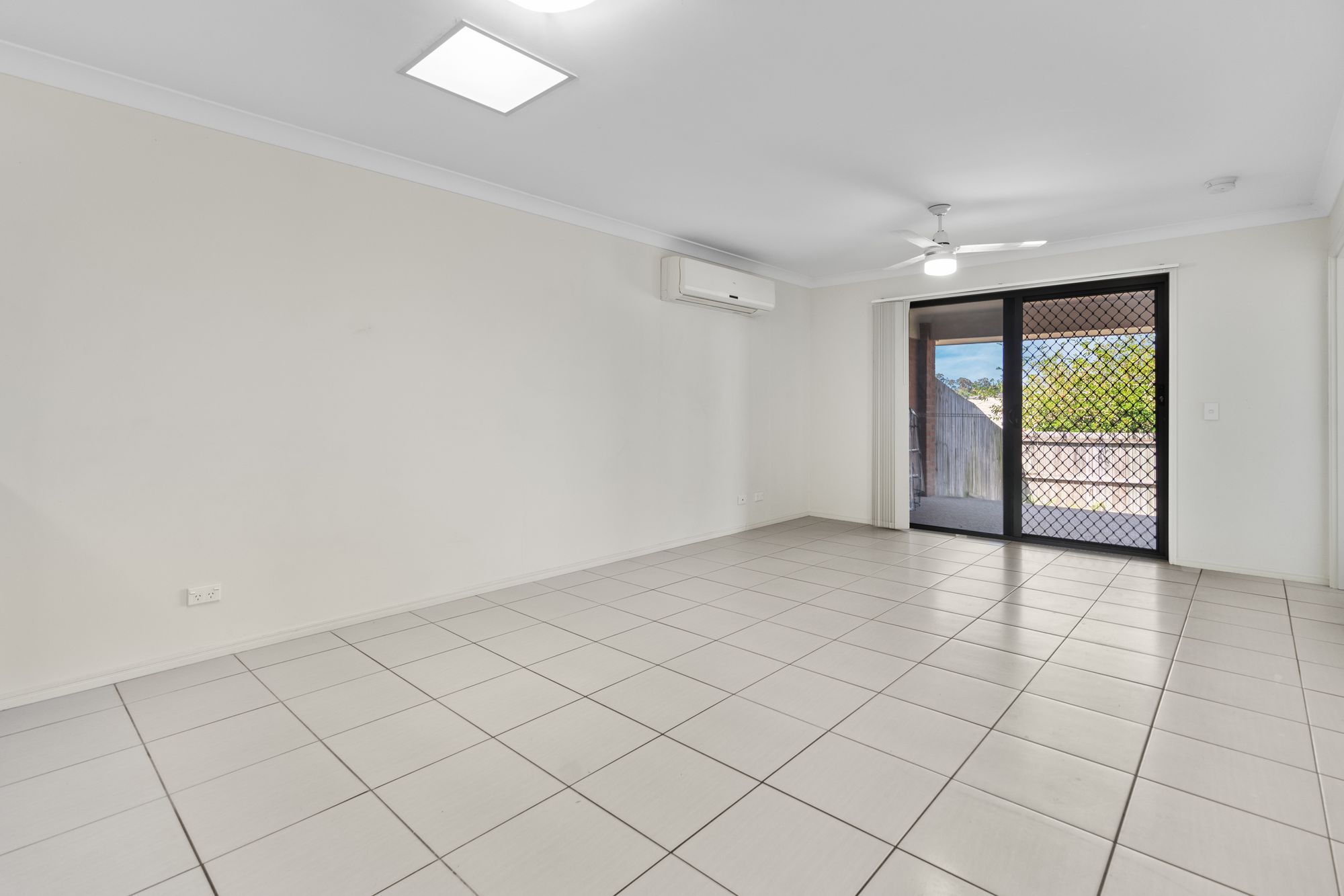 2/115 Sarah Drive, Yamanto, QLD 4305