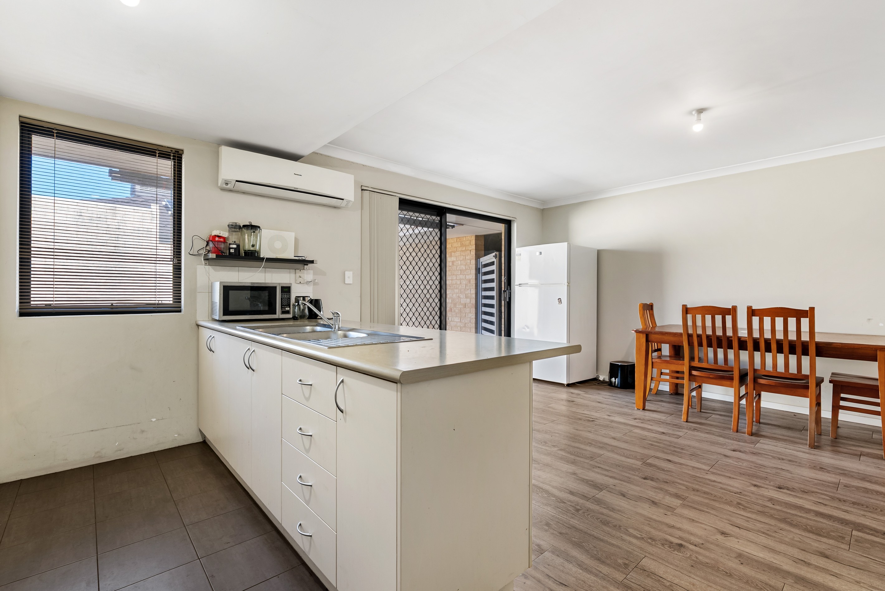 6/122 Ladywell Street, Beckenham, WA 6107