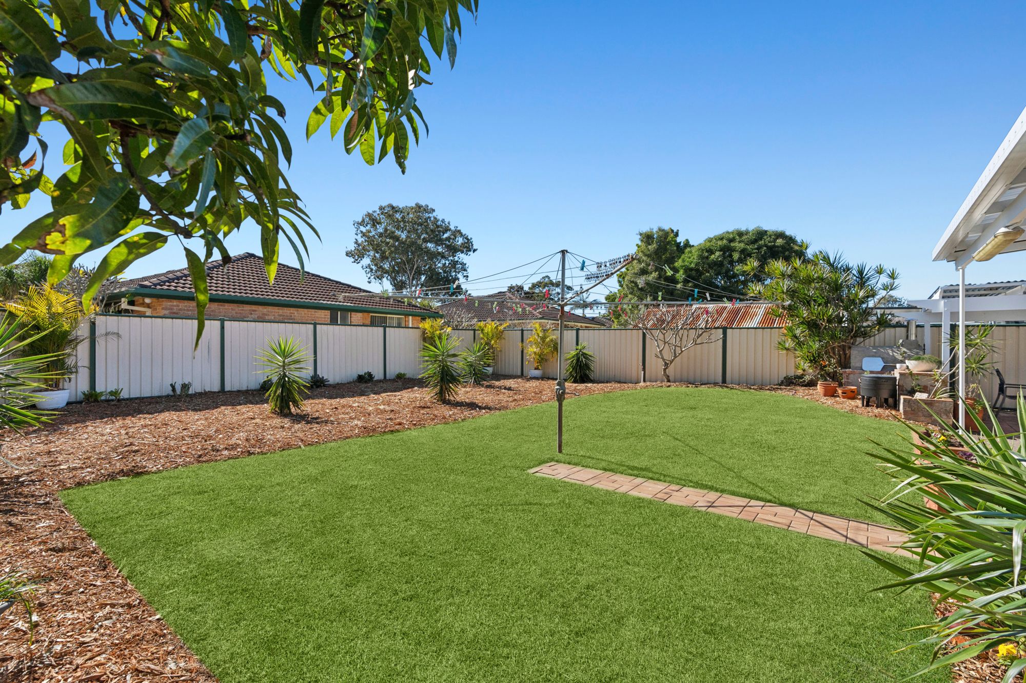 13 Terry Avenue — photo 15 of 22