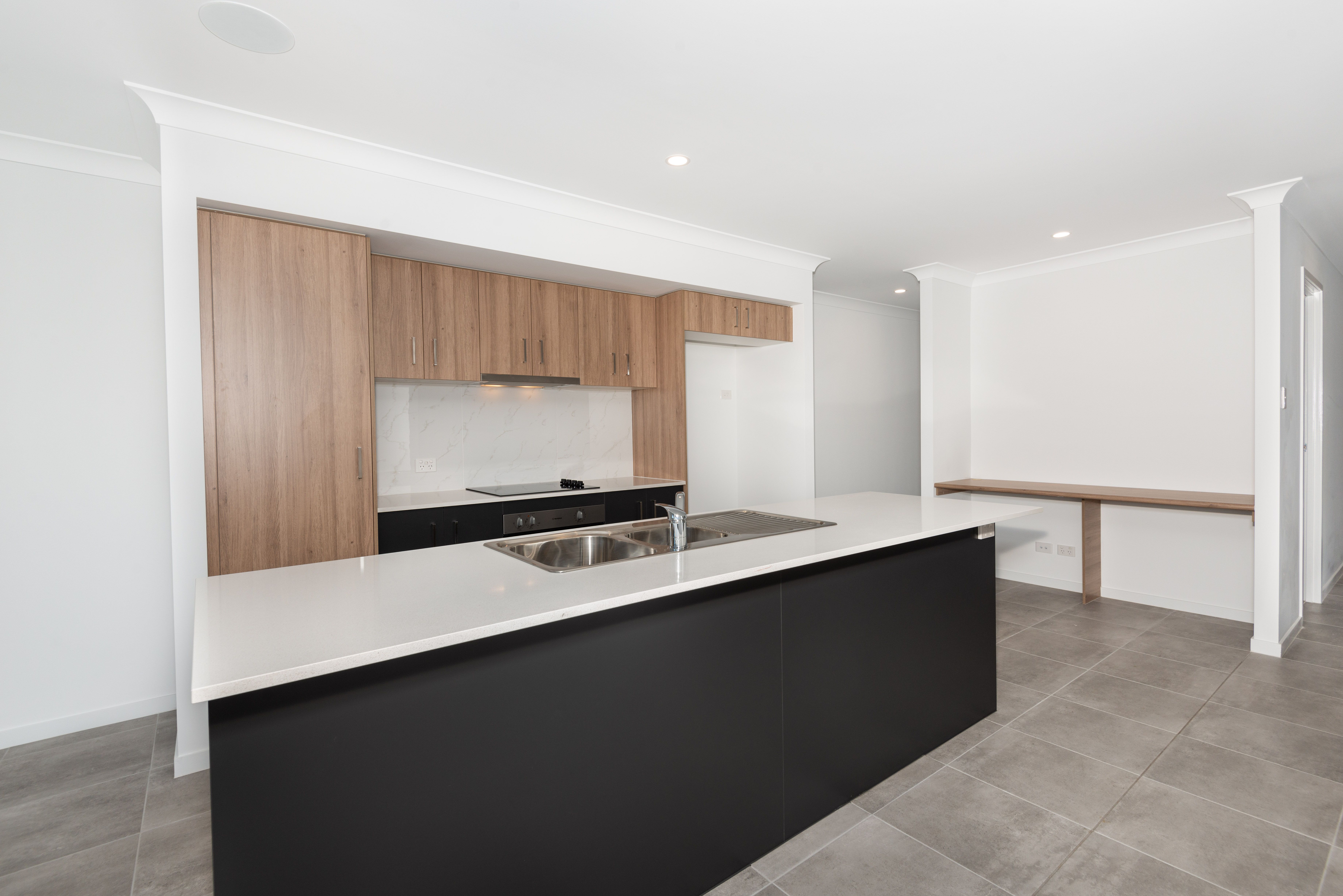 1 Mirapool Street, Rothwell, QLD 4022