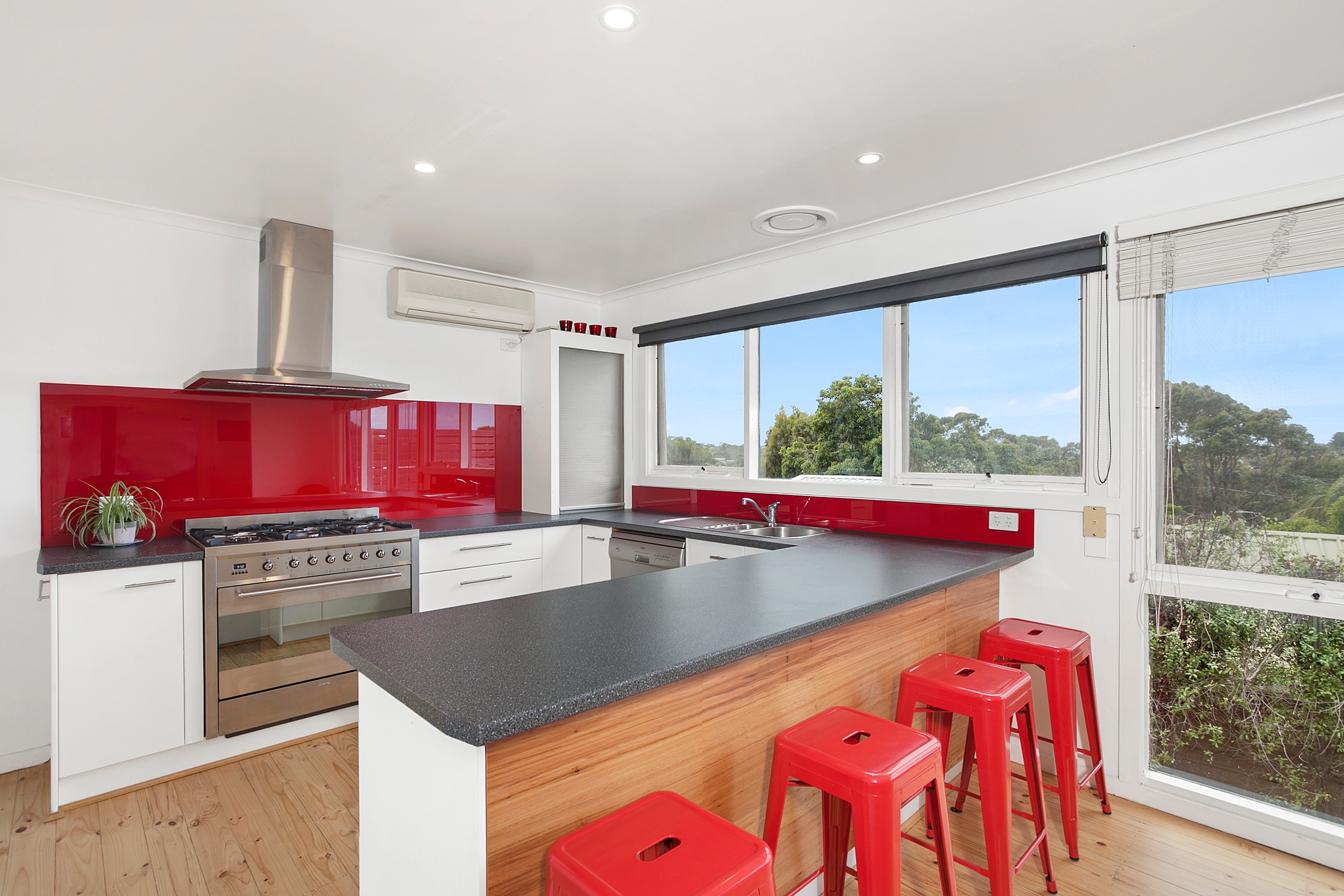 4 Queens Court, Jan Juc, VIC 3228