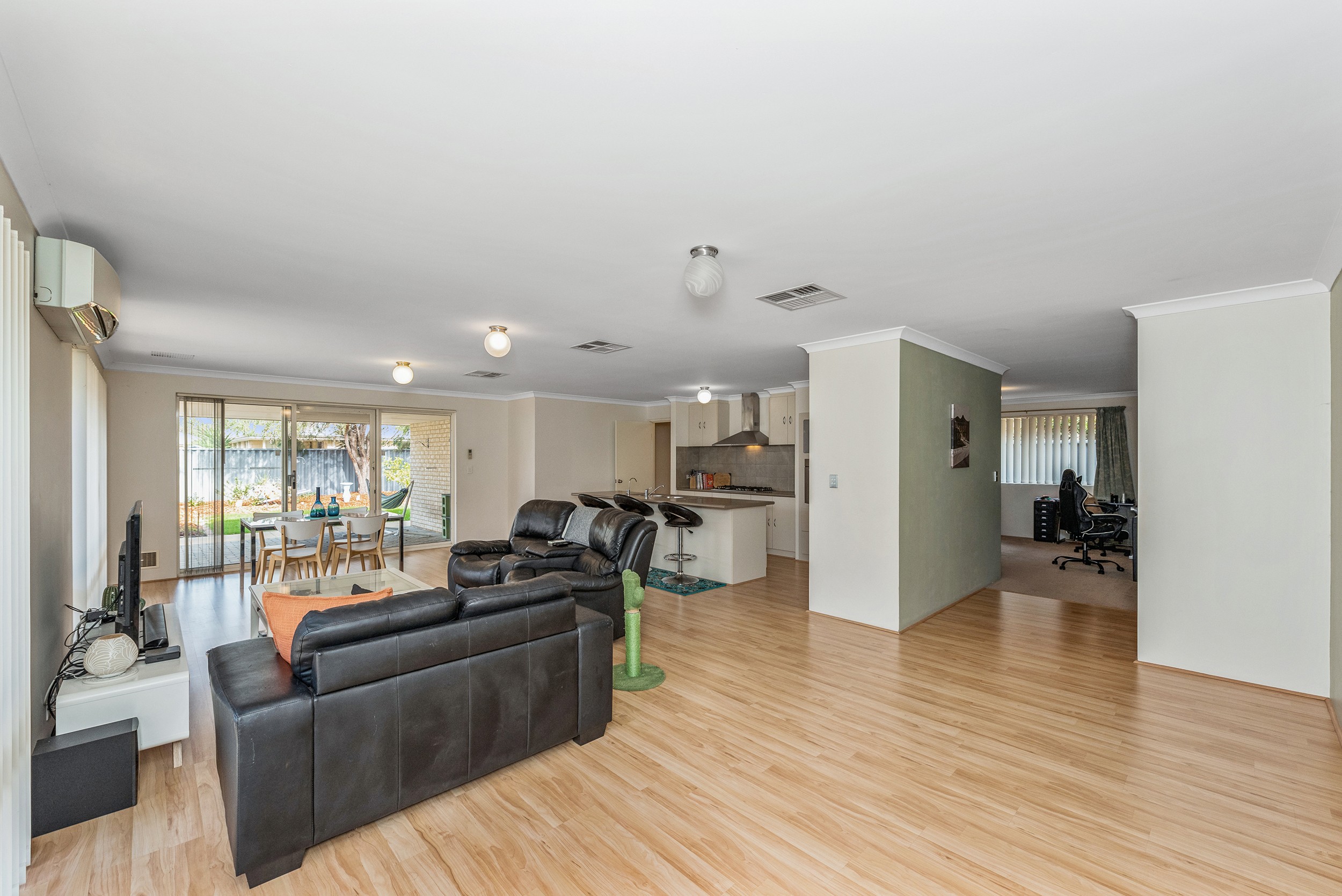 64 Claret Ash Boulevard, Baldivis, WA 6171