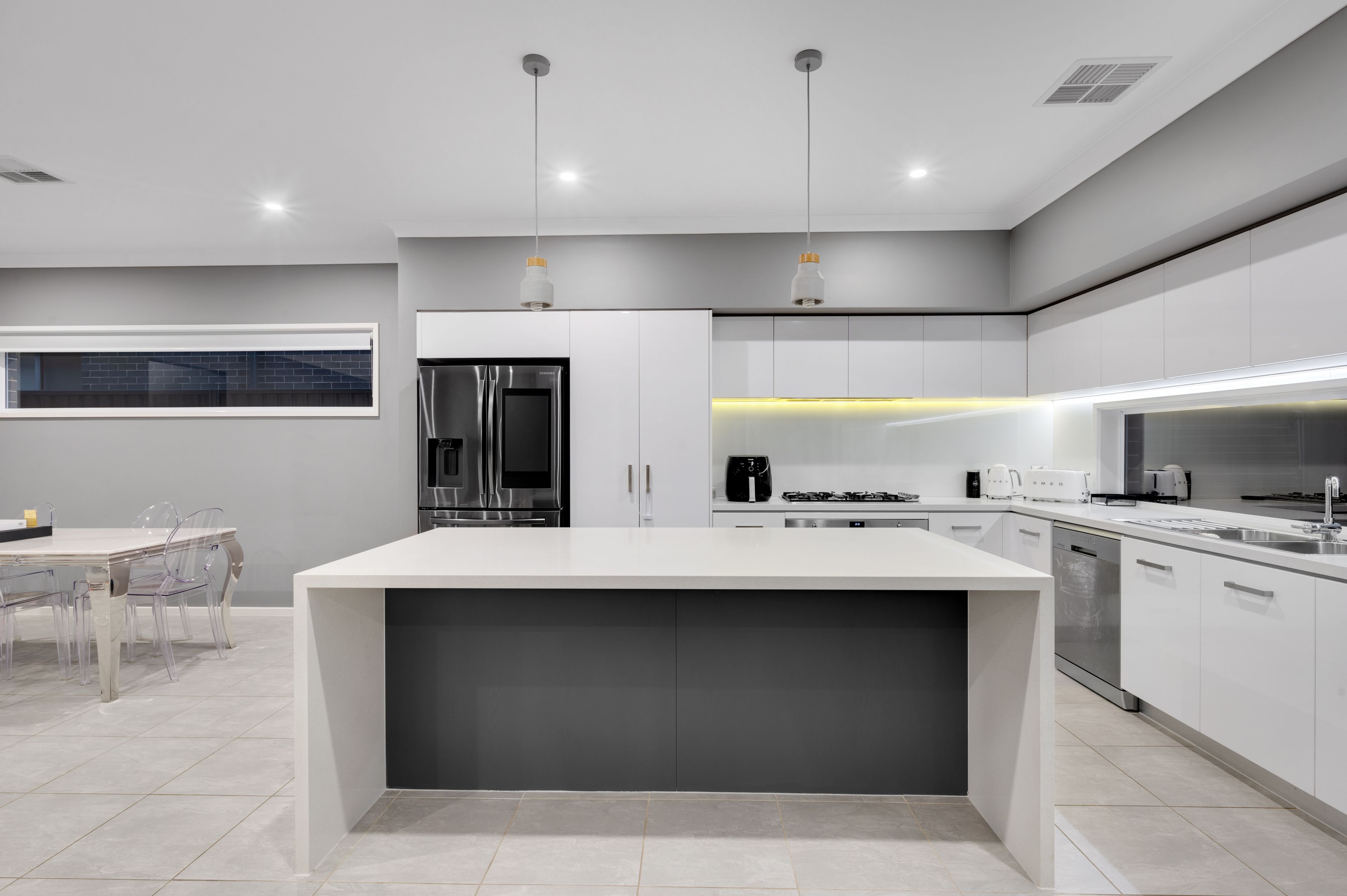 184 Willowdale Drive, Denham Court, NSW 2565