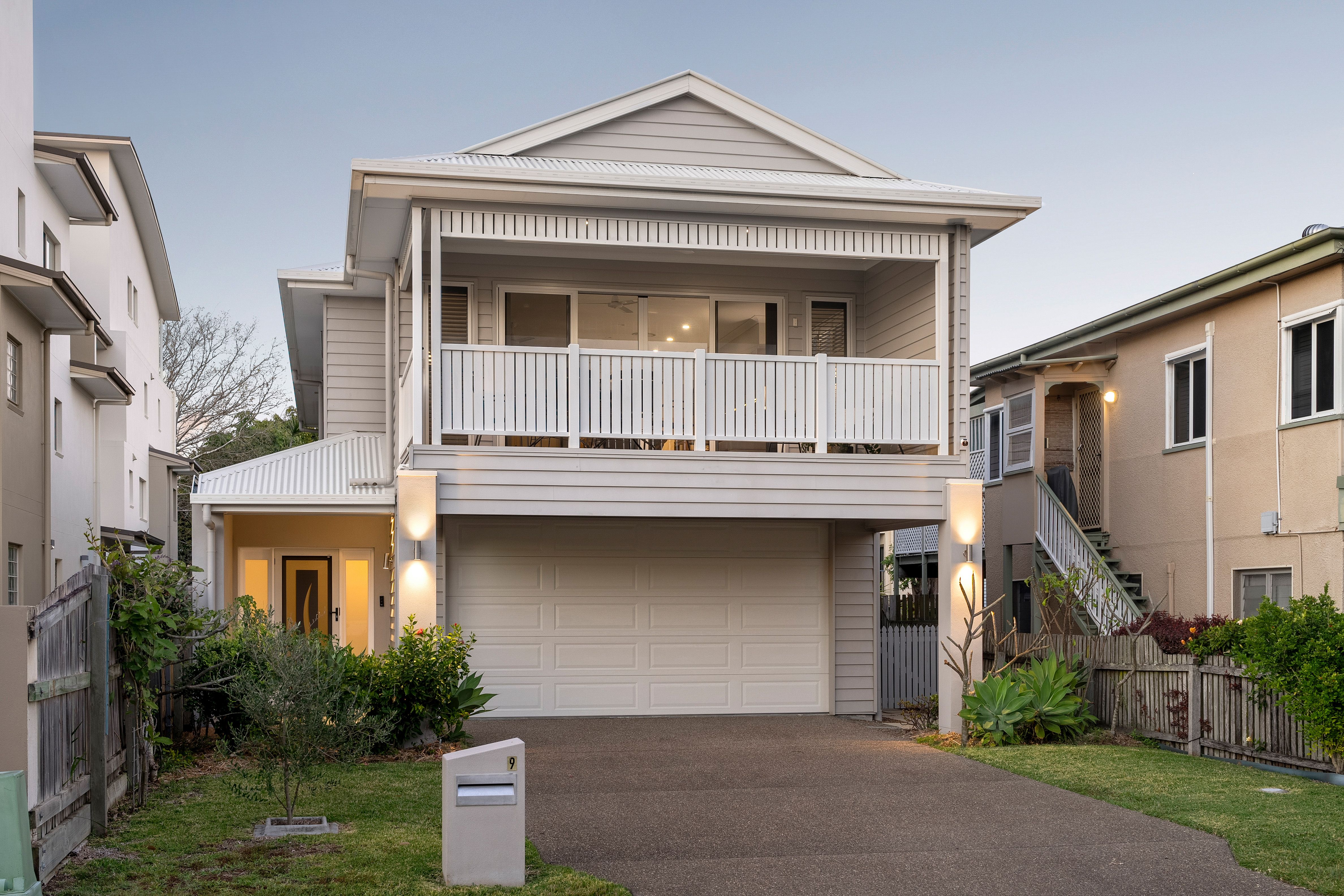 9 Annie Street, Woody Point, QLD 4019