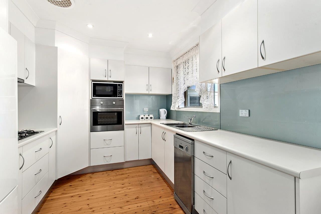 16 Princes Highway, Albion Park Rail, NSW 2527