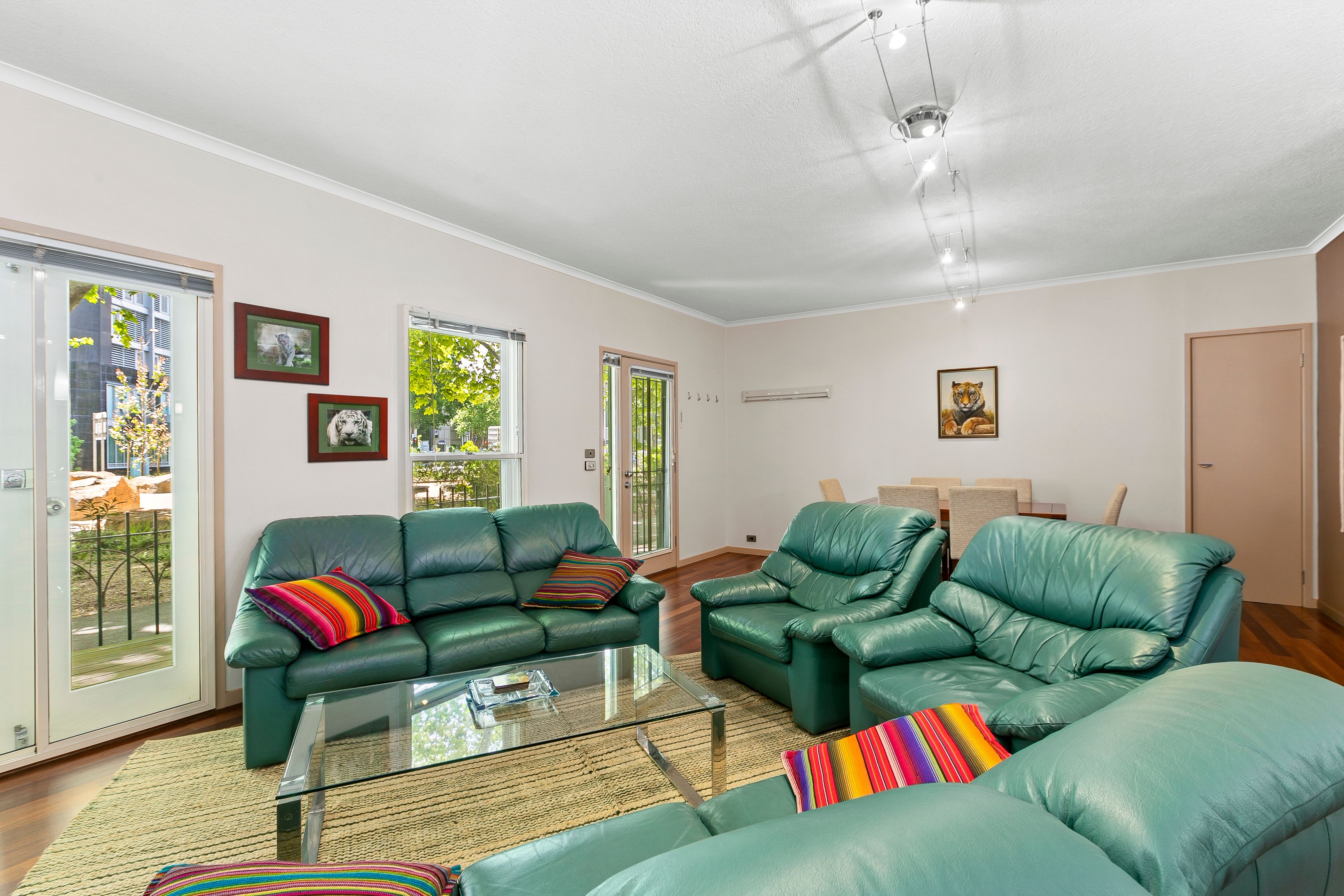 1/110 Southbank Boulevard, Southbank, VIC 3006