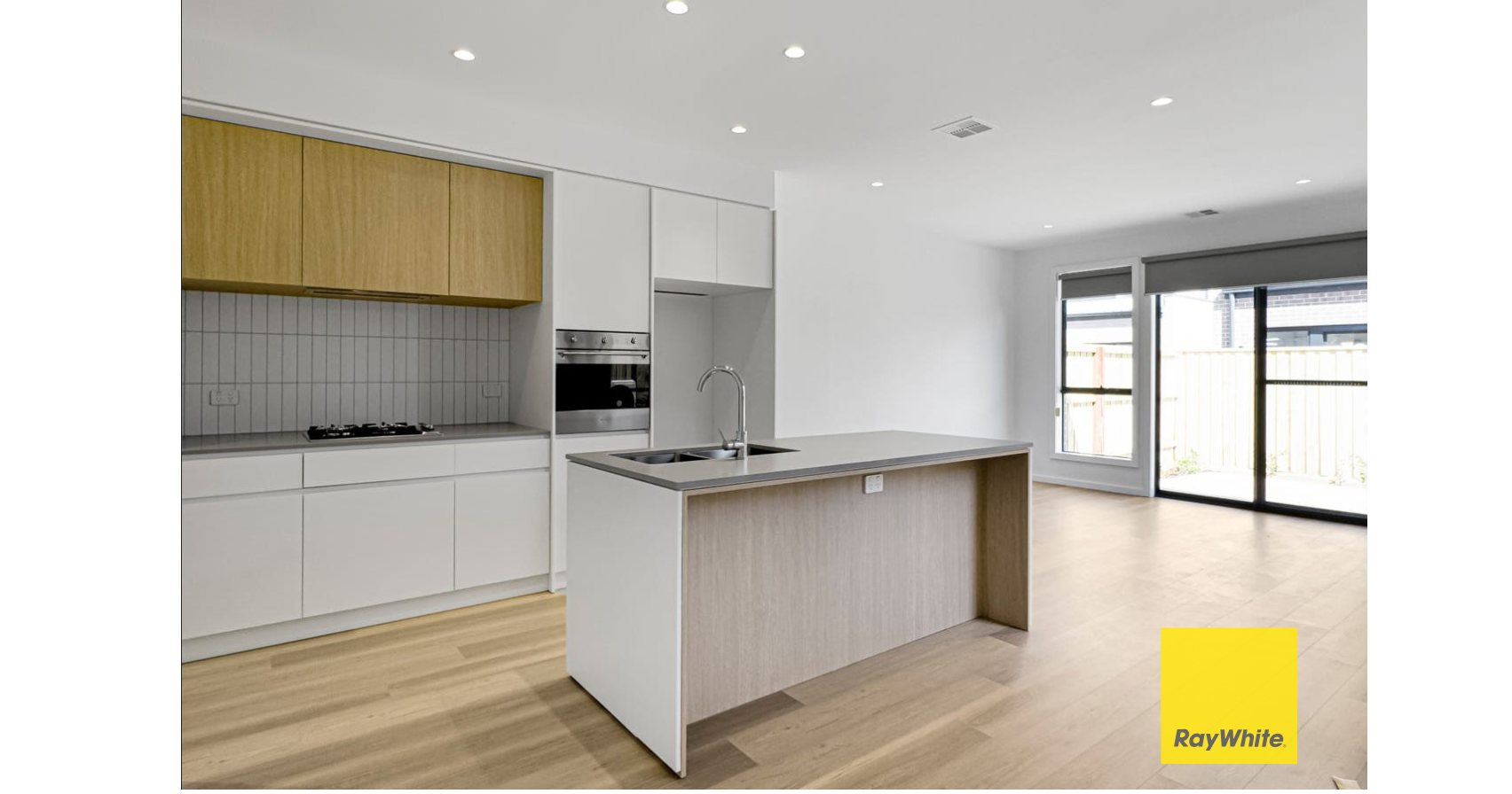 36 Elmhurst Avenue — photo 5 of 14