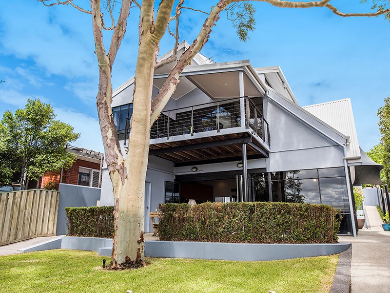 63 Chrysostom Street, Trigg, WA 6029