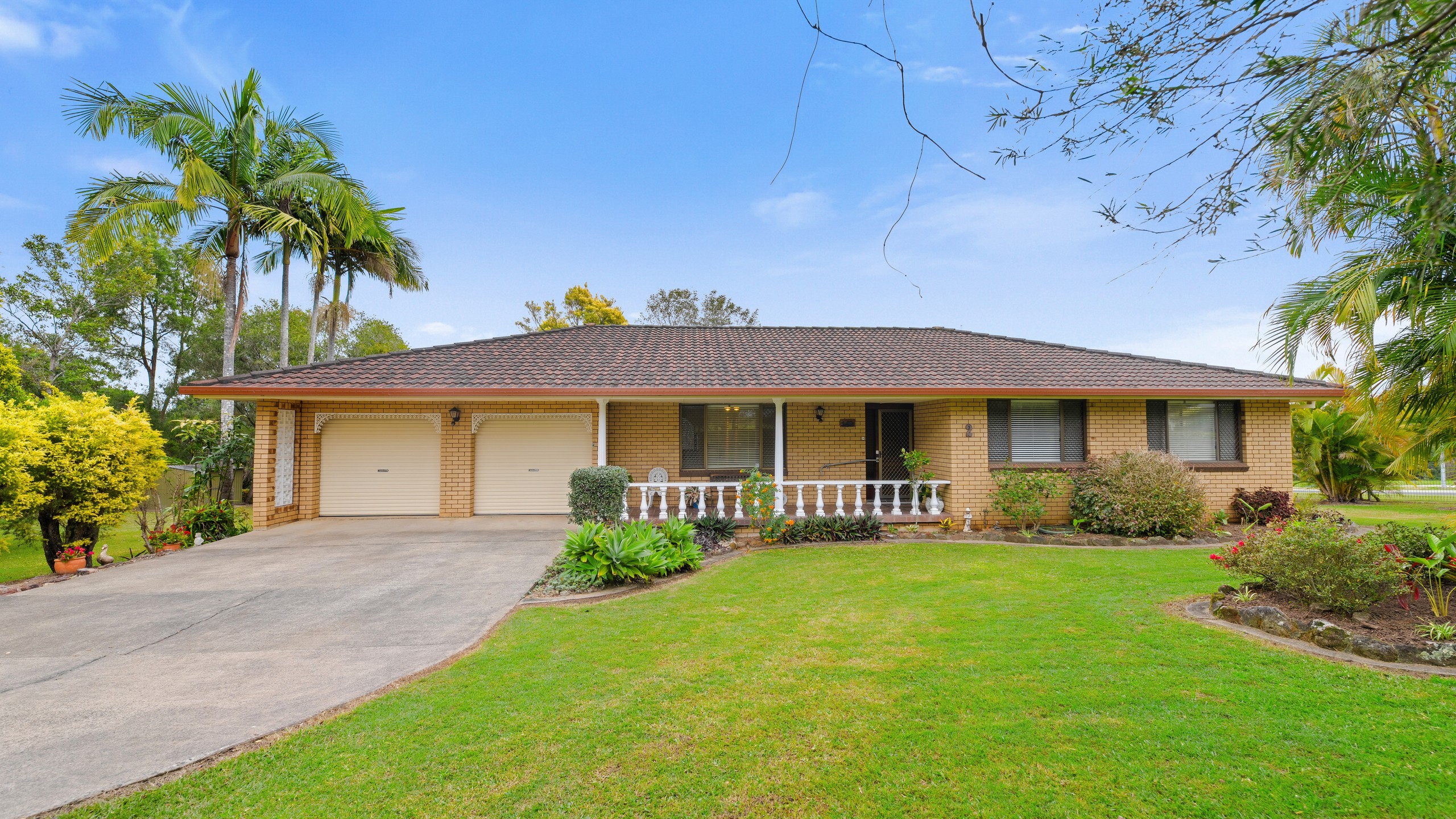 2 Greenfields Drive, Junction Hill, NSW 2460