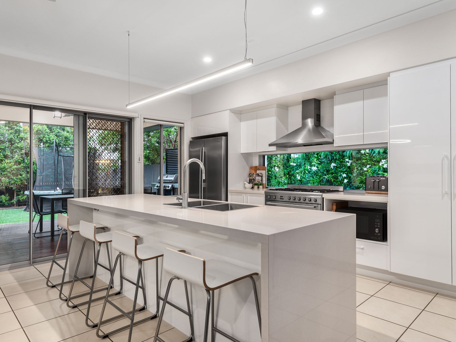 48 Mayhew Street, Sherwood, QLD 4075