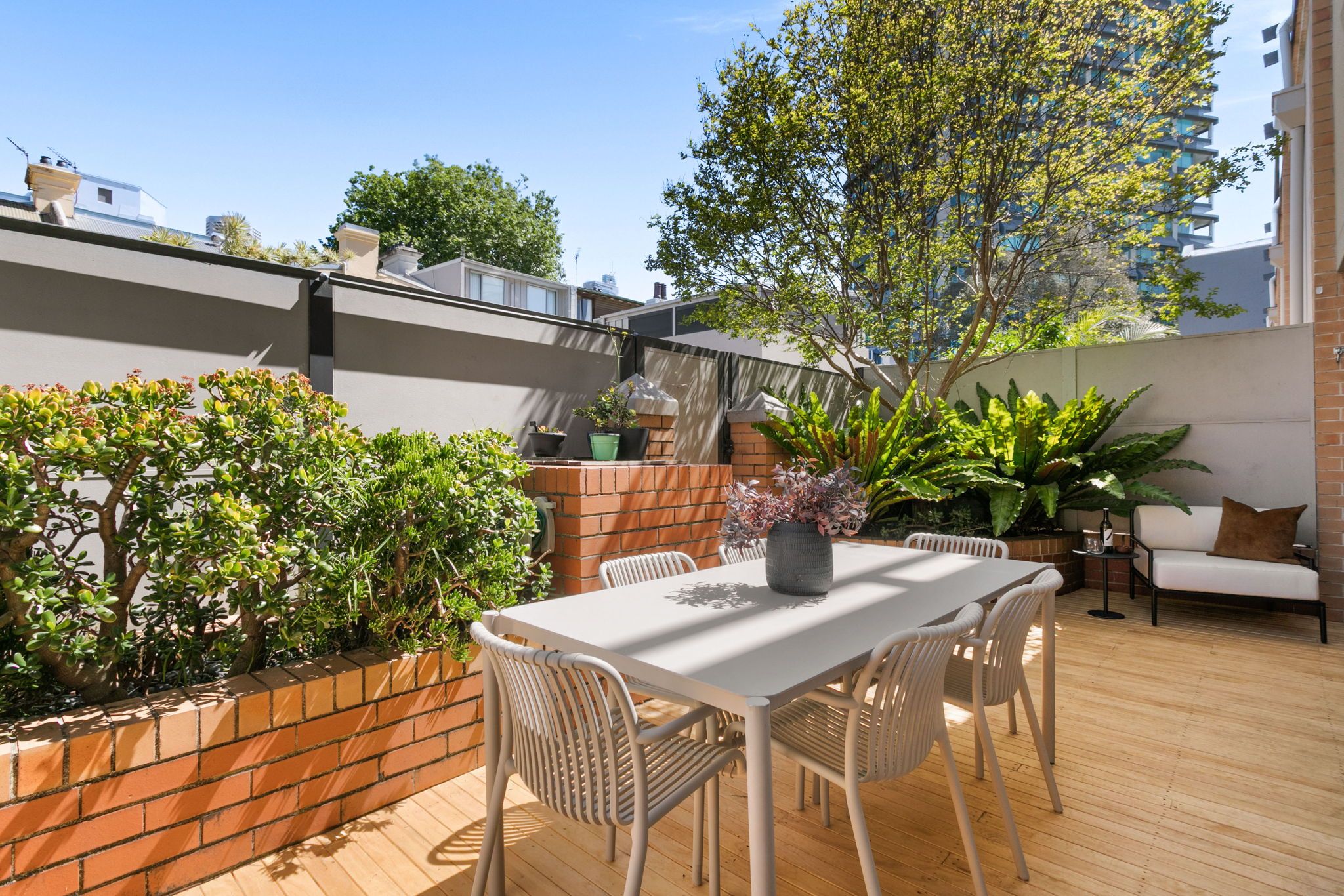 7 Bossley Terrace — photo from Ray White Touma Taylor - Potts Point | Elizabeth Bay