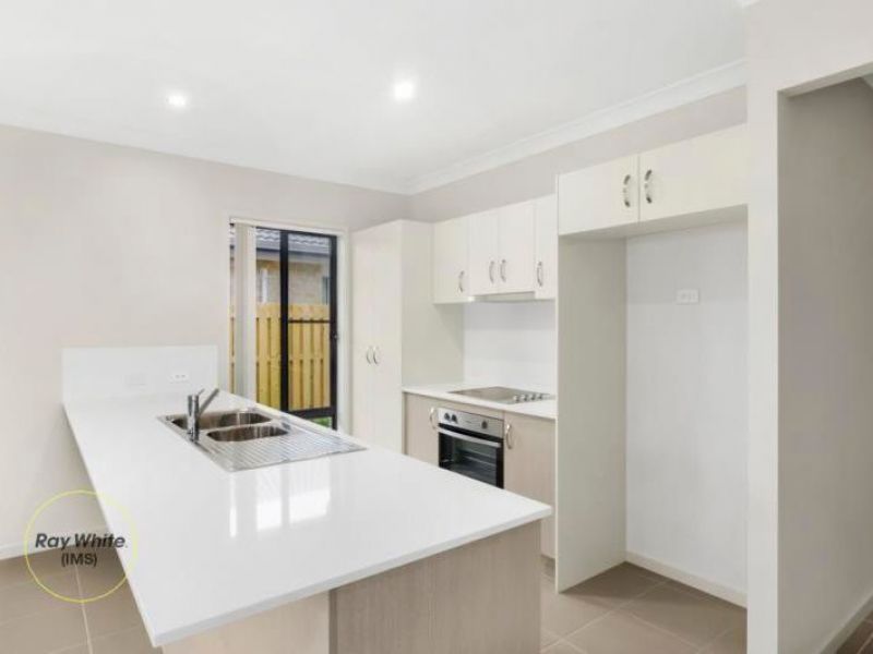 9 Vista Crescent, Pimpama, QLD 4209